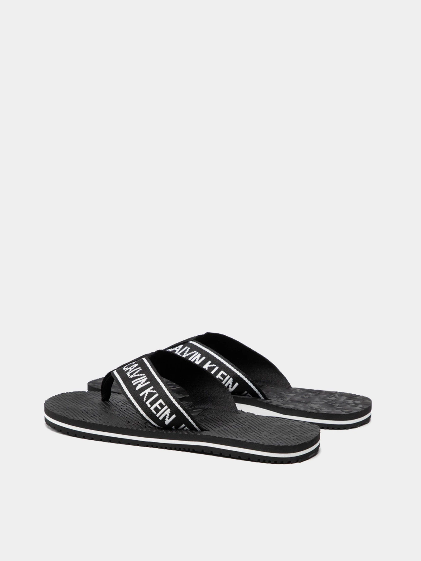 Шлёпанцы Calvin Klein модель YM0YM00059-BDS Шлёпанцы Calvin Klein модель YM0YM00059-BDS Фото