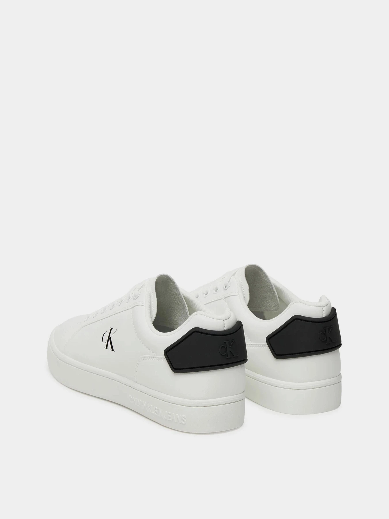 Кеди Calvin Klein модель YM0YM01297-01W Кеди Calvin Klein модель YM0YM01297-01W Фото