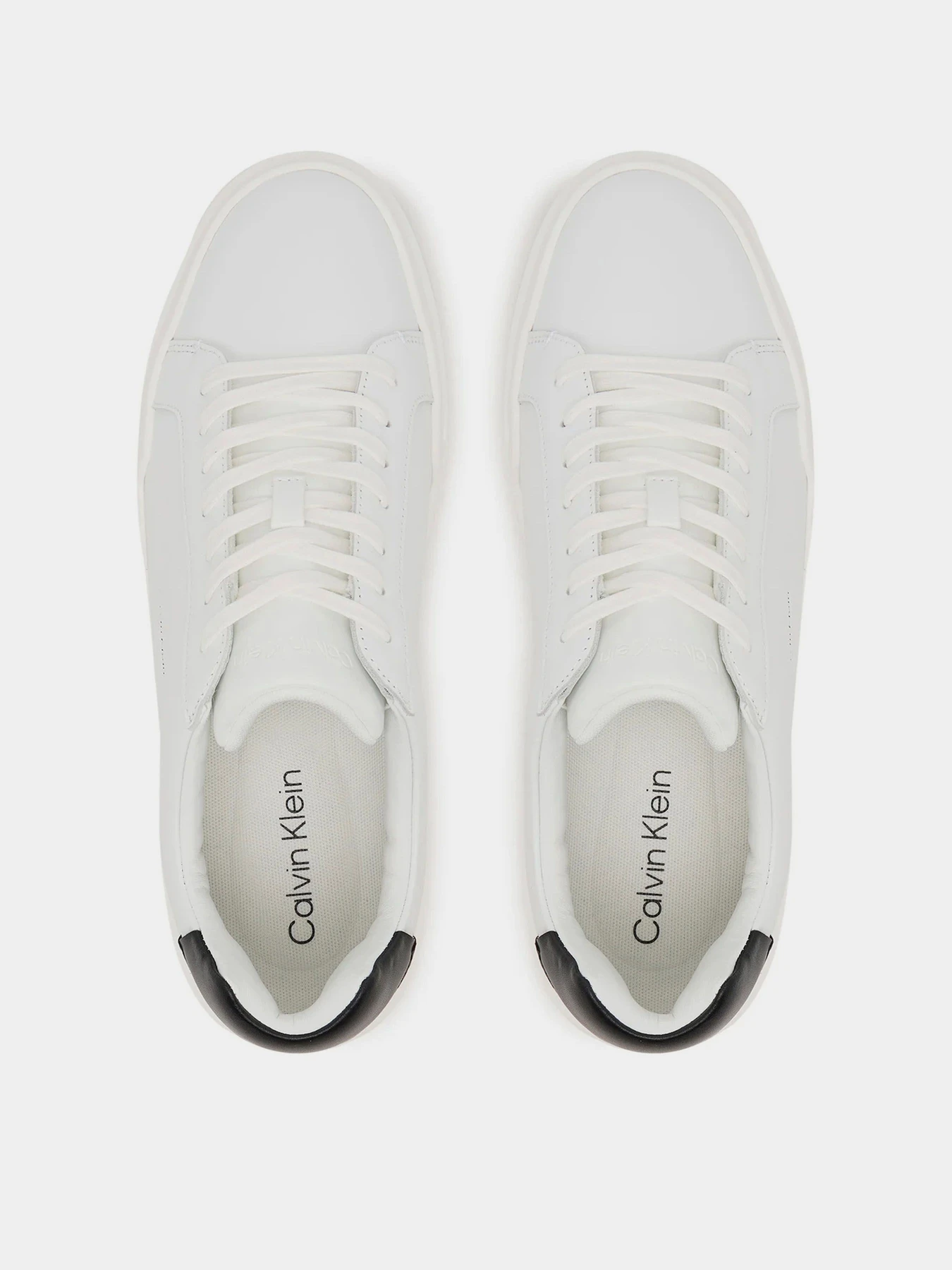 Кеди Calvin Klein CHUNKY CUPSOLE LACEUP LTH модель YM0YM01344-02Y Фото