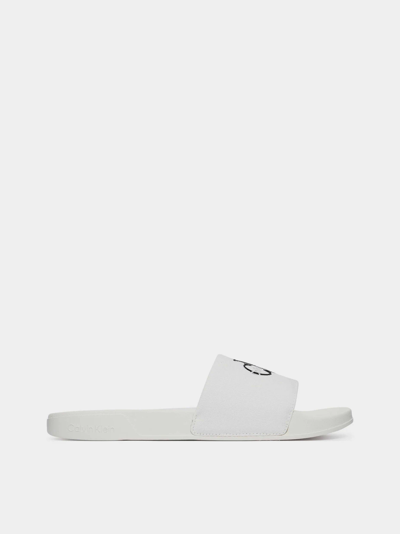 Шлёпанцы Calvin Klein ESS SLIDE CV модель YM0YM01393-0K4 Шлёпанцы Calvin Klein ESS SLIDE CV модель YM0YM01393-0K4 Фото