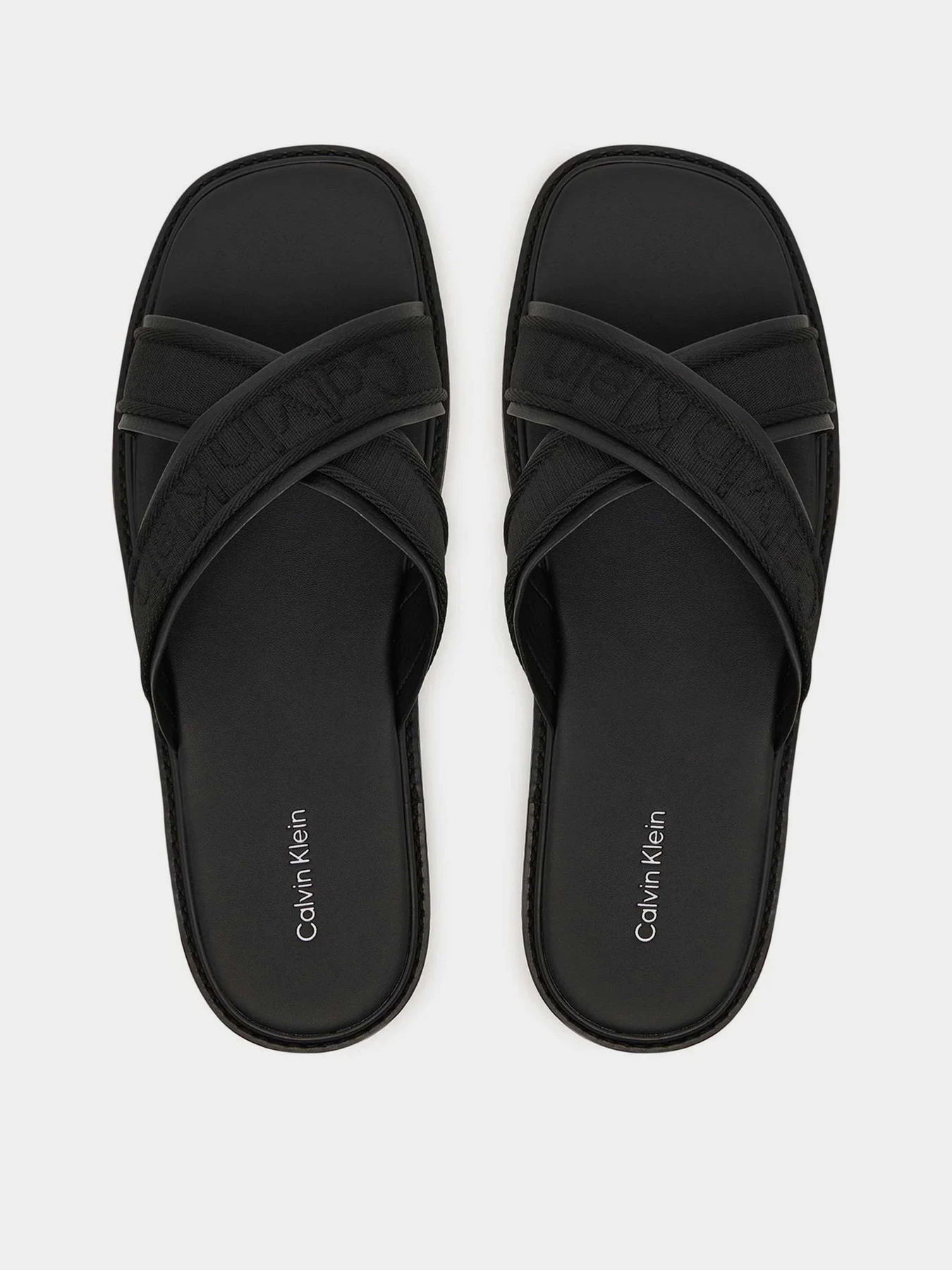 Шлёпанцы Calvin Klein SQ MOLDED SANDAL XCROSS WB модель HM0HM02101-0GJ Шлёпанцы Calvin Klein SQ MOLDED SANDAL XCROSS WB модель HM0HM02101-0GJ Фото