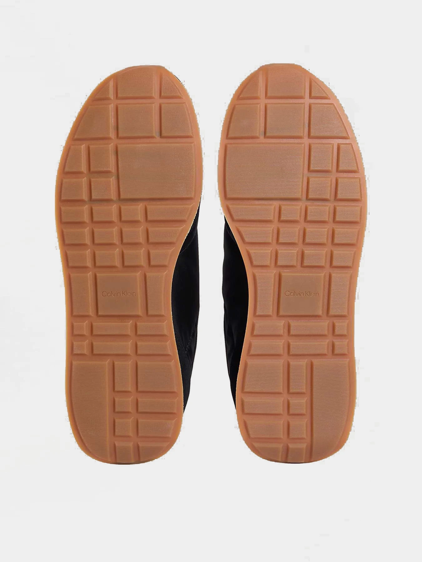 Кросівки Calvin Klein RETRO RUNNER ESS MIX MAT модель YM0YM01361-0GW Кросівки Calvin Klein RETRO RUNNER ESS MIX MAT модель YM0YM01361-0GW Фото