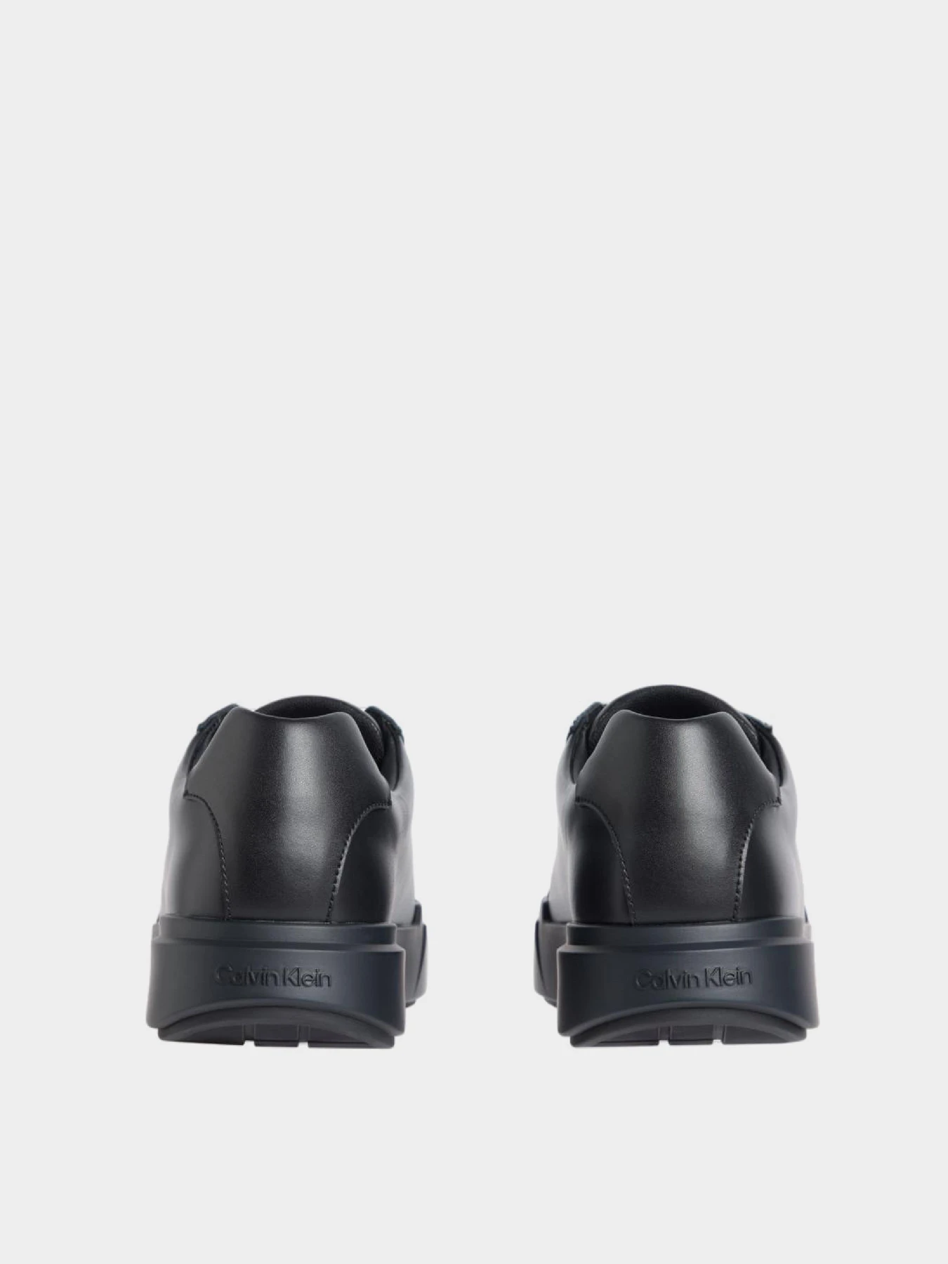 Кеды Calvin Klein CHUNKY CUPSOLE LACEUP LTH модель YM0YM01344-0GJ Фото