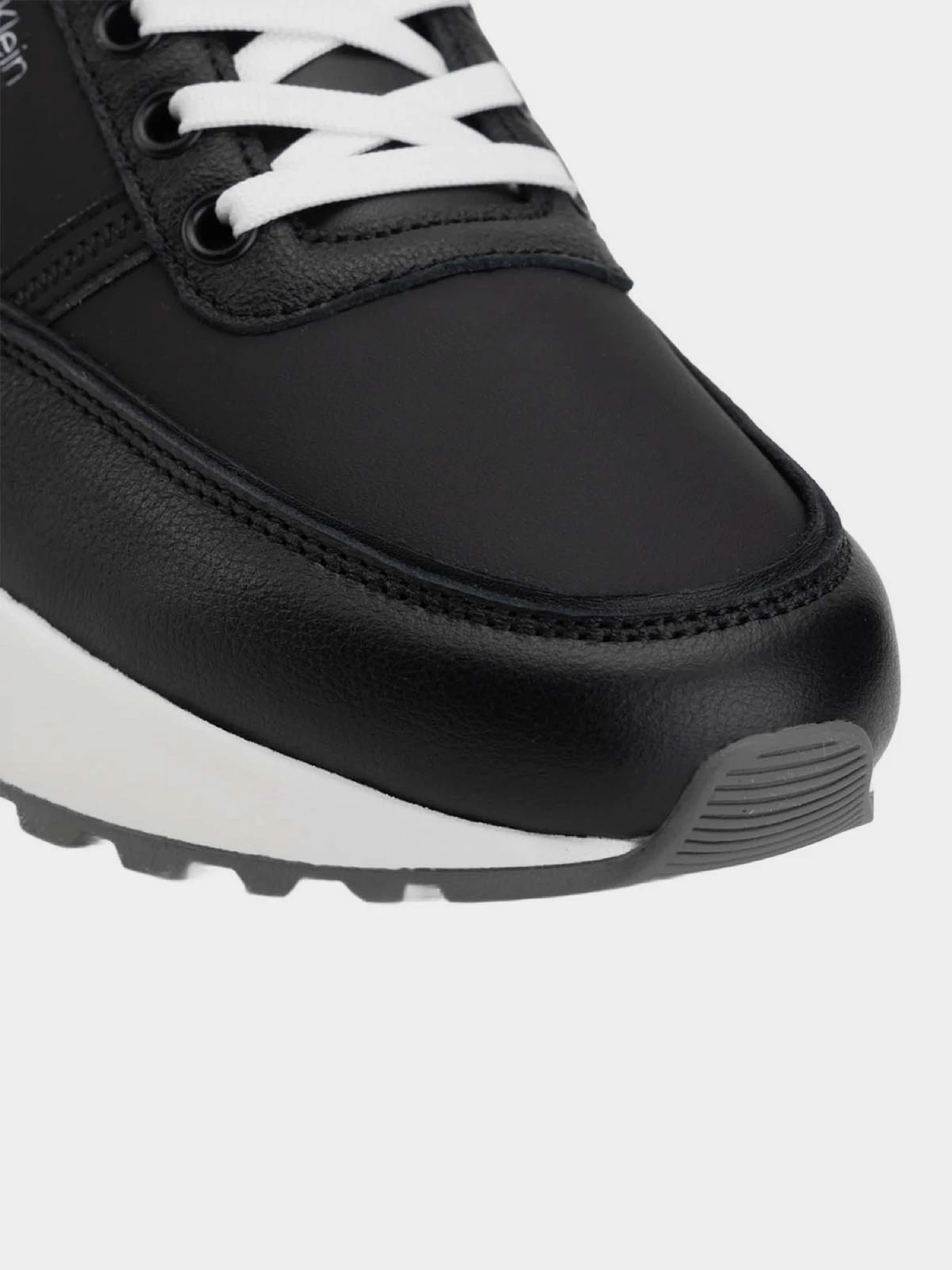 Кросівки Calvin Klein CITY RUNNER LACEUP LTH MIX модель HM0HM02214-00W Фото