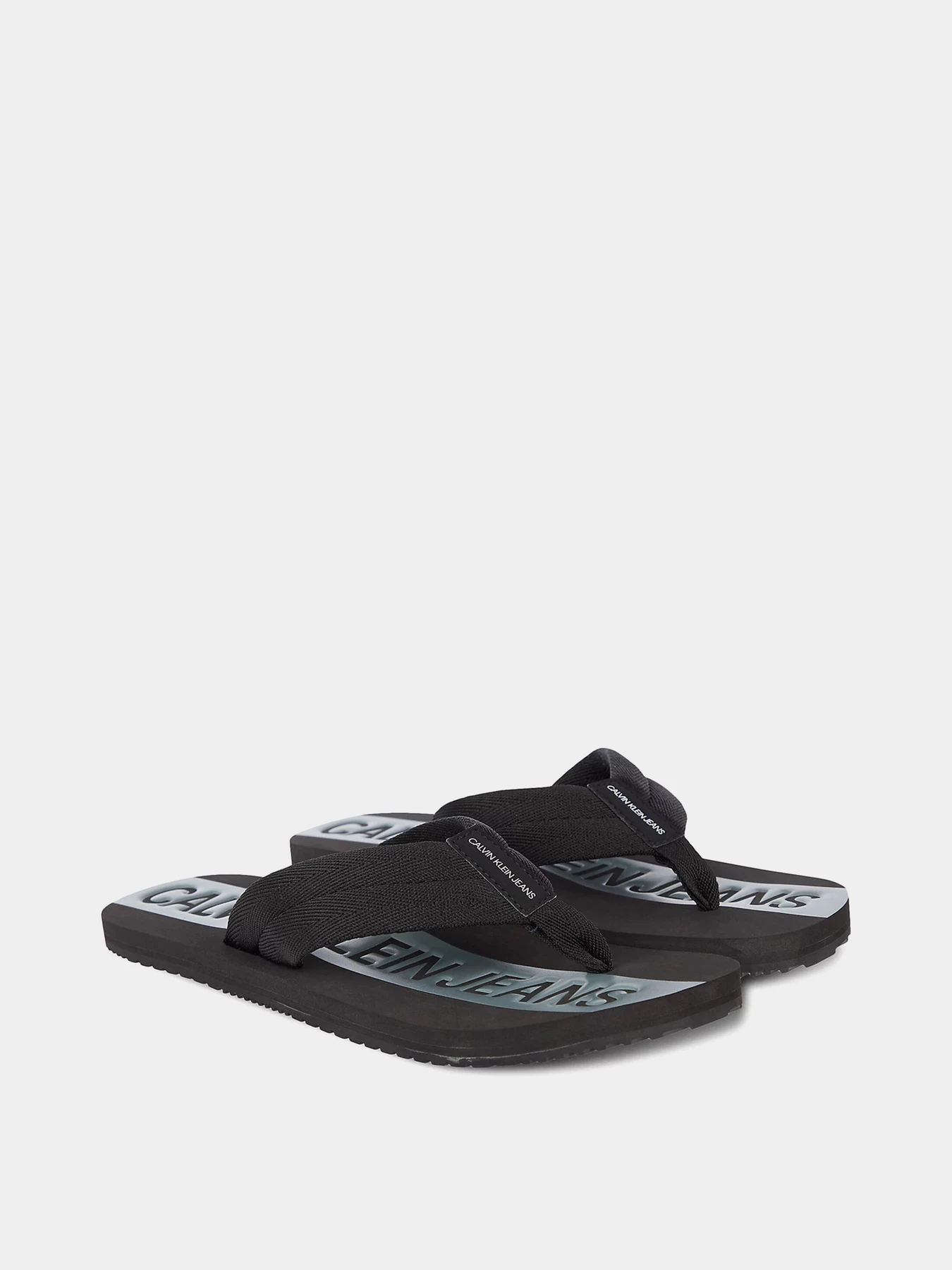 Шлёпанцы Calvin Klein модель YM0YM00072-BDS Шлёпанцы Calvin Klein модель YM0YM00072-BDS Фото