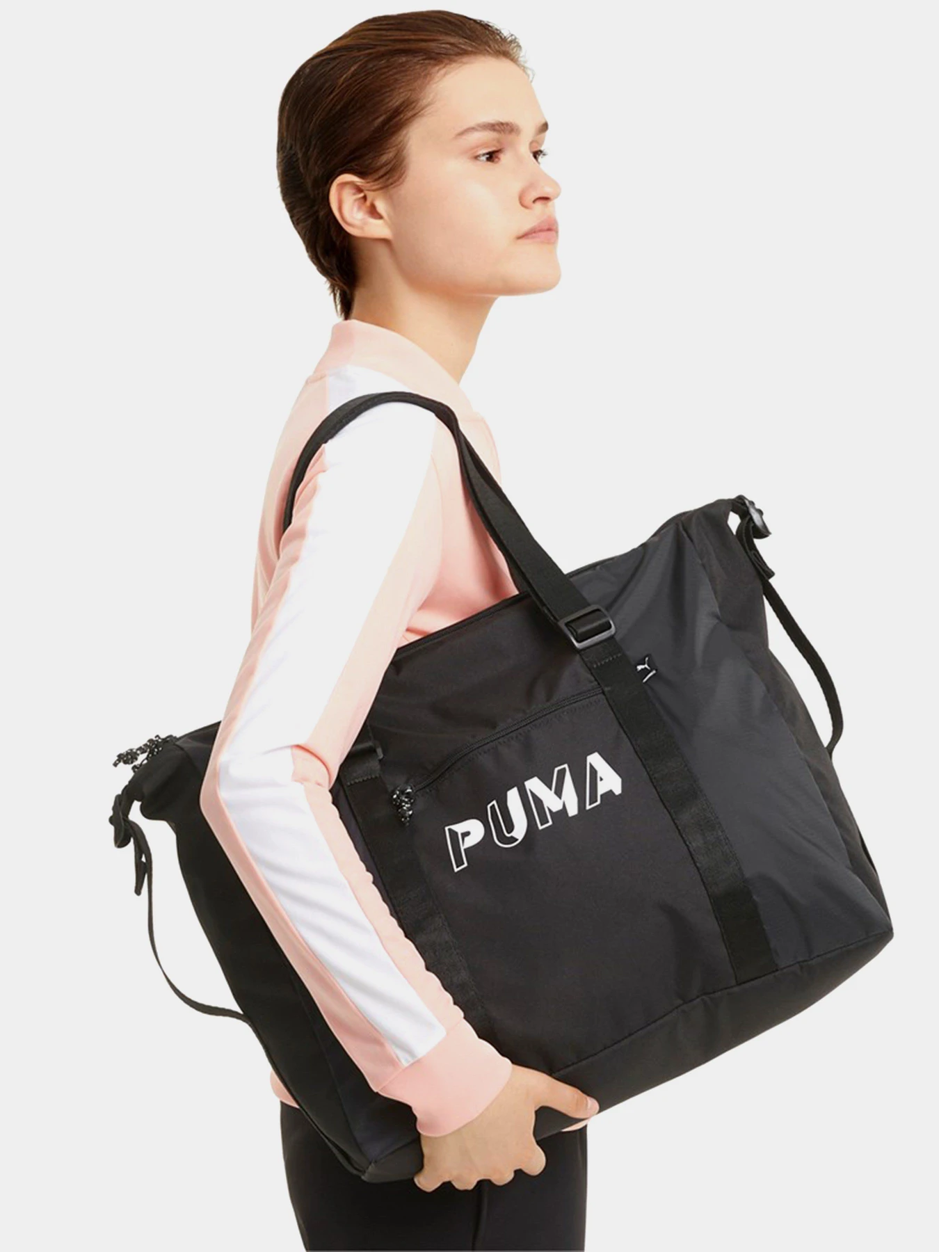 Сумки PUMA Core Base Duffle модель 07793201 Сумки PUMA Core Base Duffle модель 07793201 Фото
