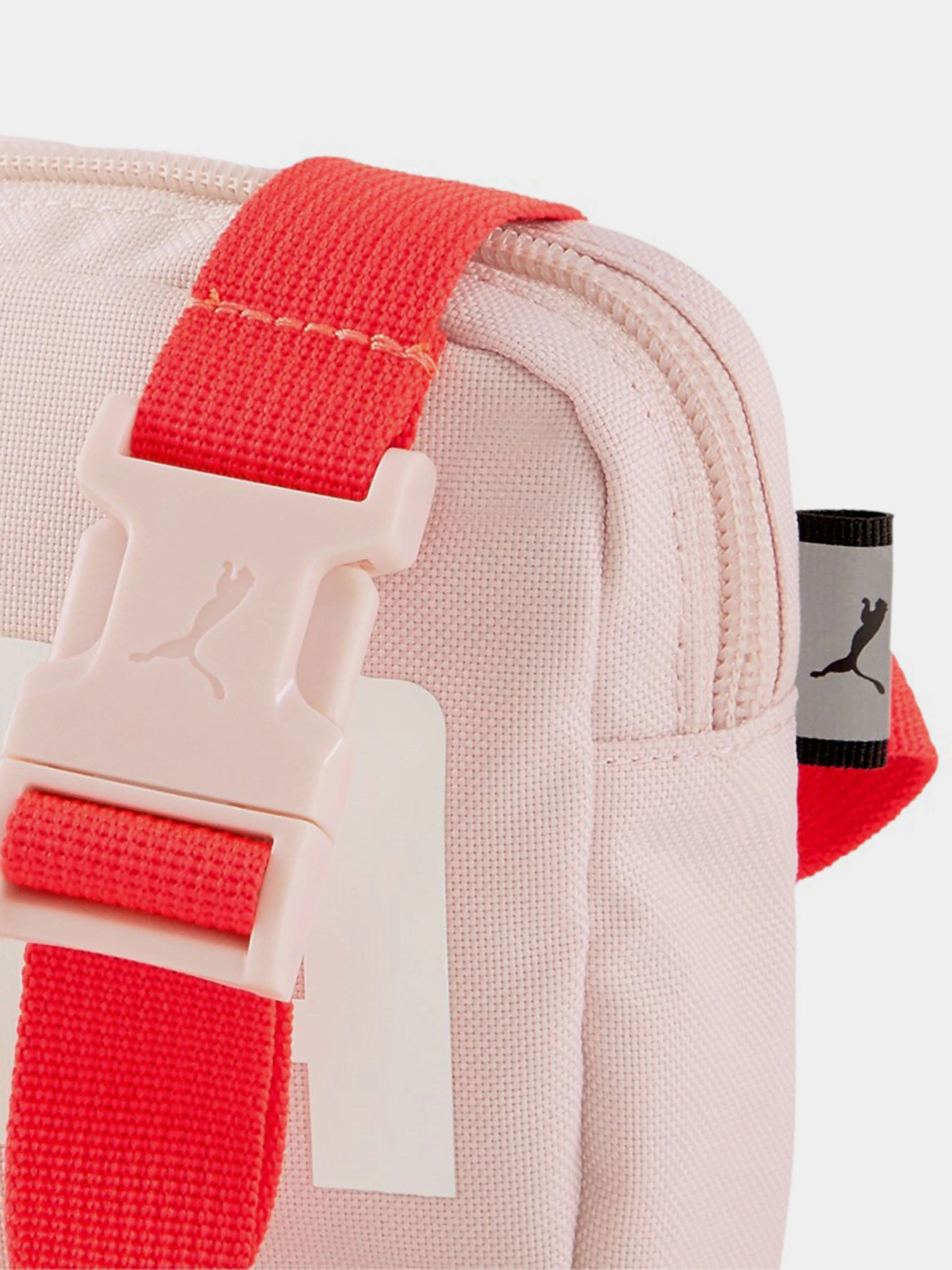 Сумки PUMA Animals Waist Bag модель 07796804 Сумки PUMA Animals Waist Bag модель 07796804 Фото