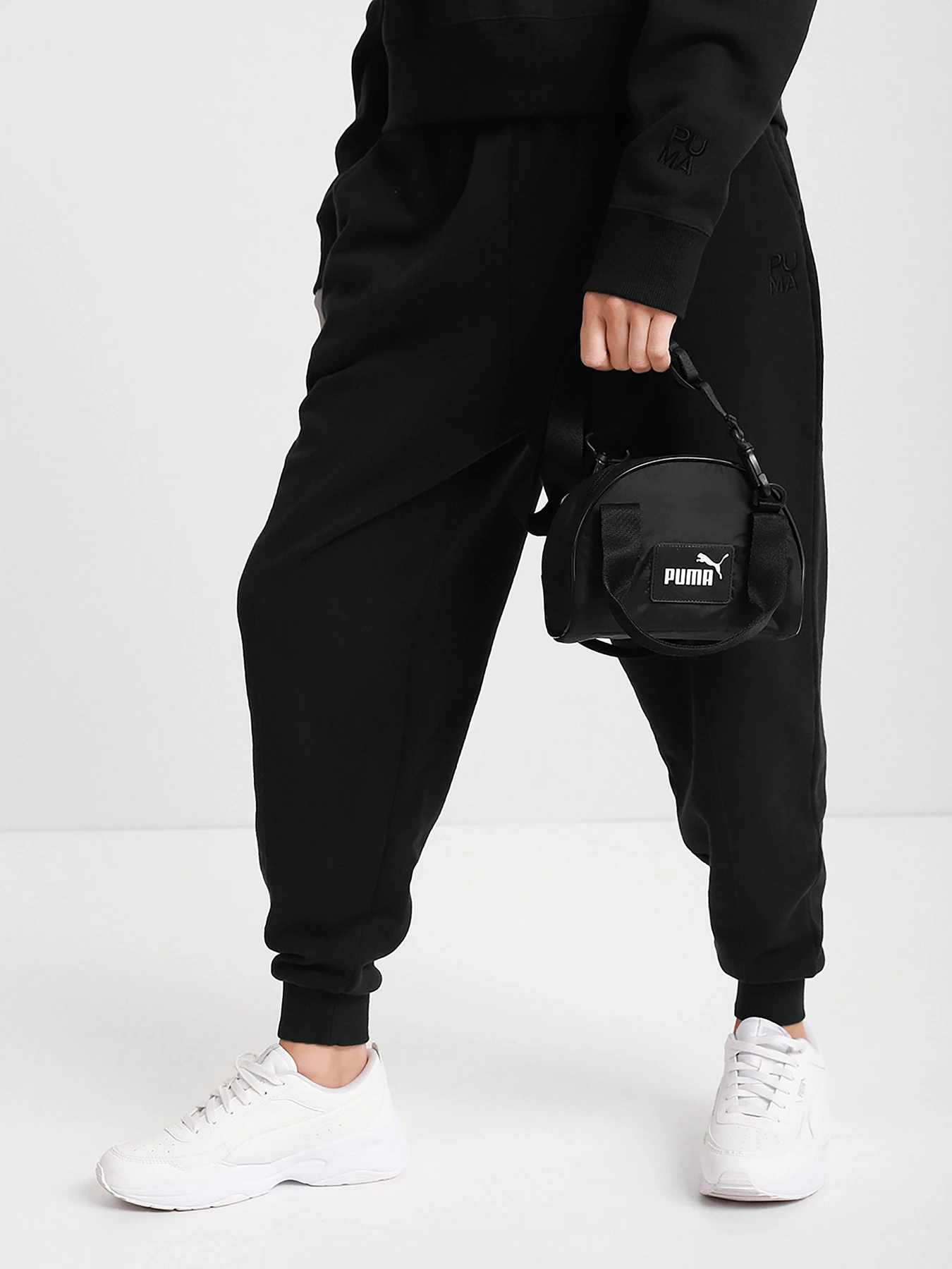 Сумки PUMA Pop модель 07831401 Сумки PUMA Pop модель 07831401 Фото