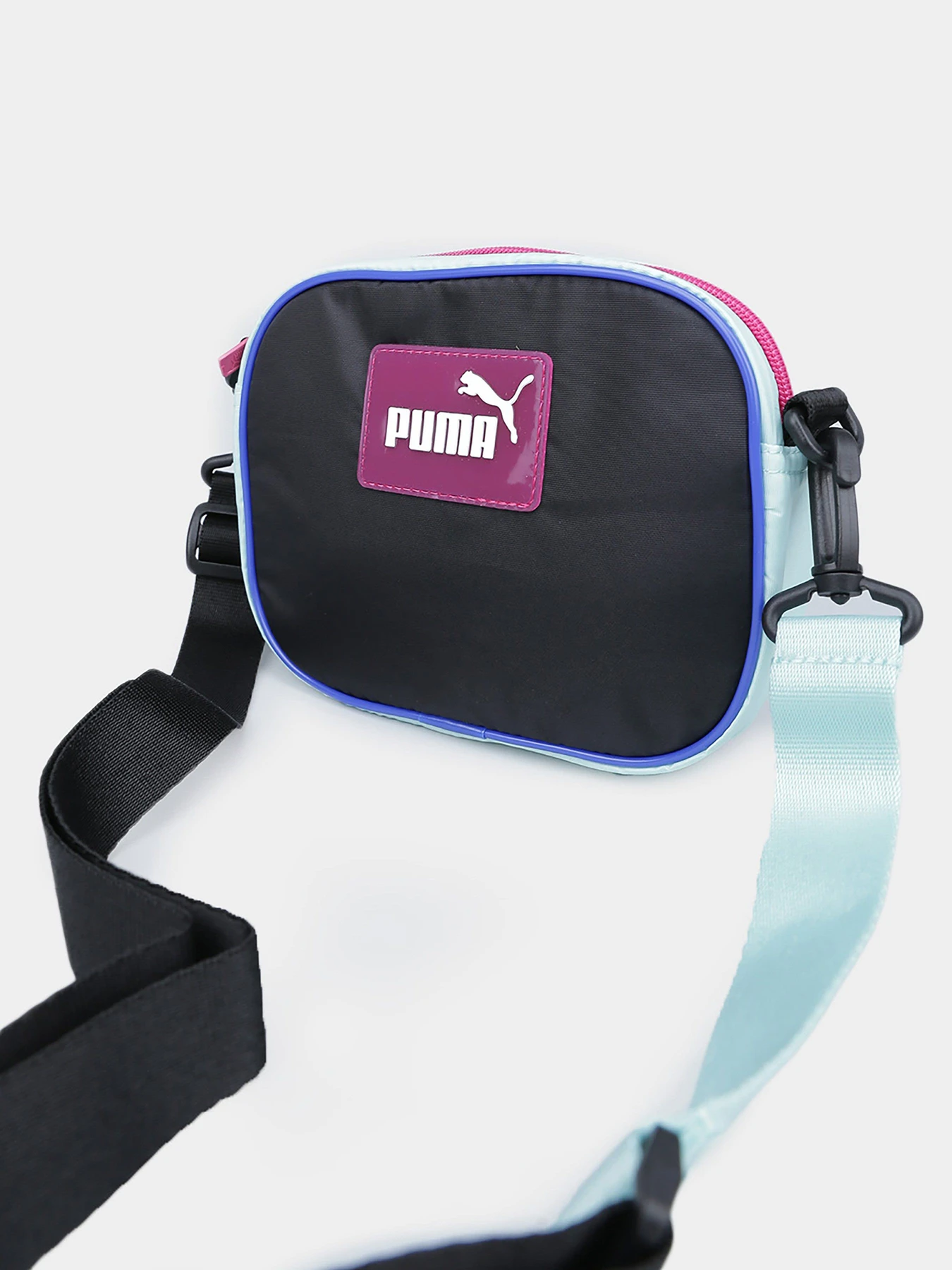 Сумки PUMA WMN Flair Cross Body Bag модель 07868401 Сумки PUMA WMN Flair Cross Body Bag модель 07868401 Фото