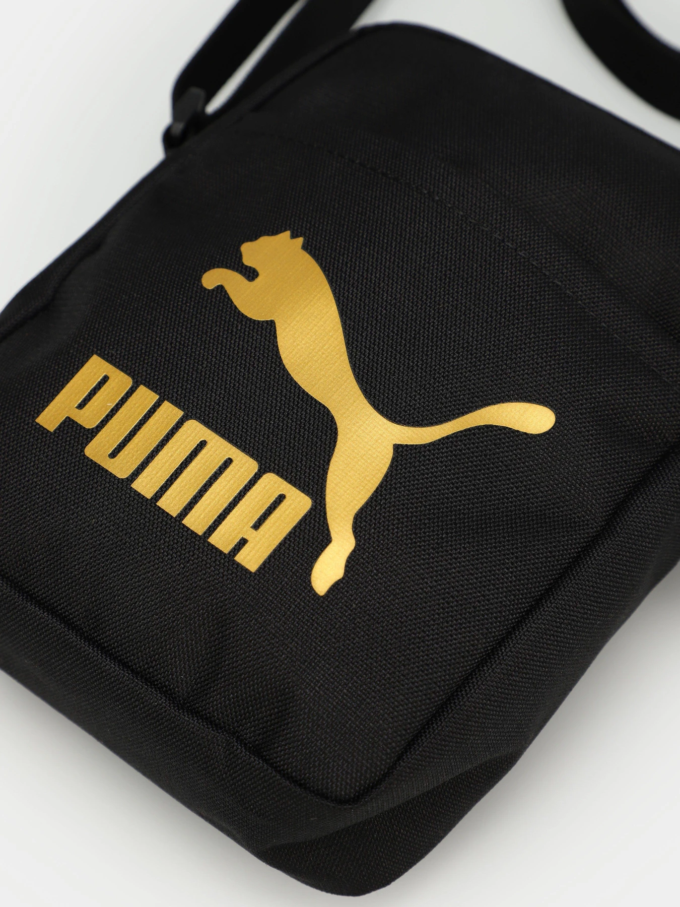 Сумки PUMA модель 07964801 Сумки PUMA модель 07964801 Фото