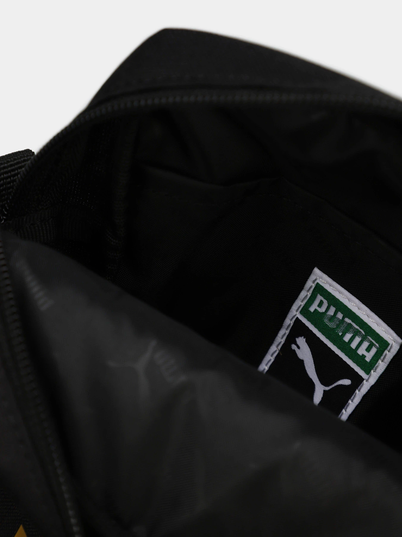 Сумки PUMA модель 07964801 Сумки PUMA модель 07964801 Фото
