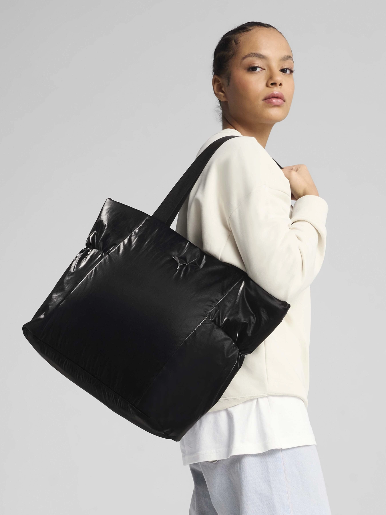 Сумки PUMA UP 19L модель 09129101 Фото