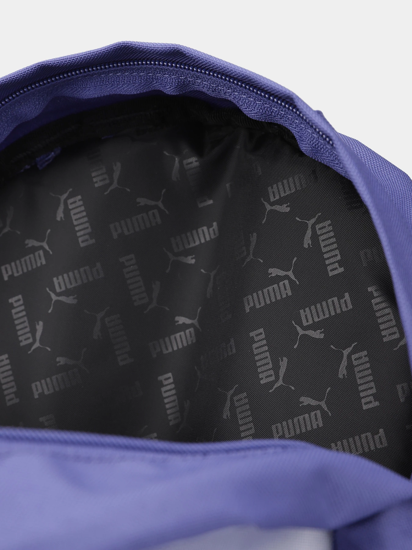 Рюкзаки PUMA ESSENTIALS SMALL 13L модель 09133101 Рюкзаки PUMA ESSENTIALS SMALL 13L модель 09133101 Фото