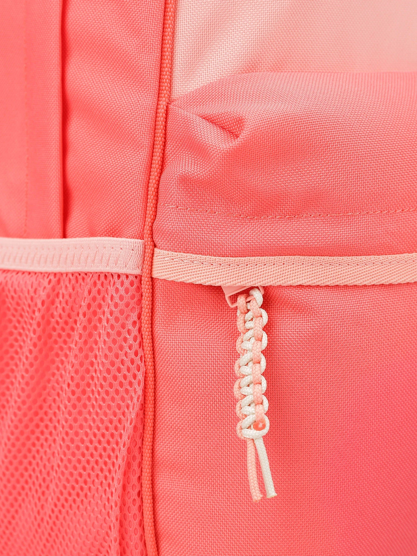 Рюкзаки PUMA ESSENTIALS SMALL 13L модель 09133102 Рюкзаки PUMA ESSENTIALS SMALL 13L модель 09133102 Фото