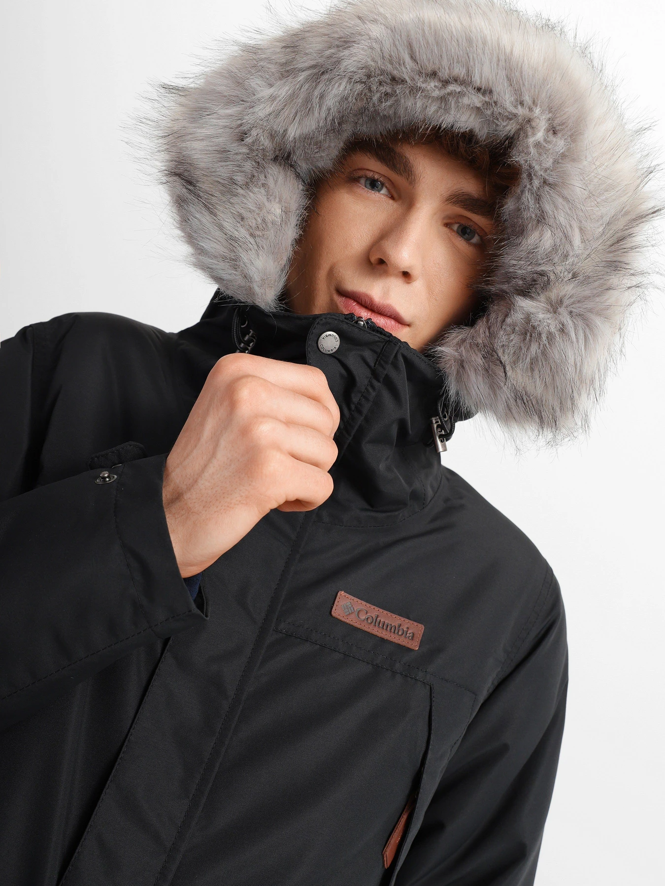 Куртки и дубленки Columbia South Canyon Long Down Parka модель 1864355-010 Куртки и дубленки Columbia South Canyon Long Down Parka модель 1864355-010 Фото