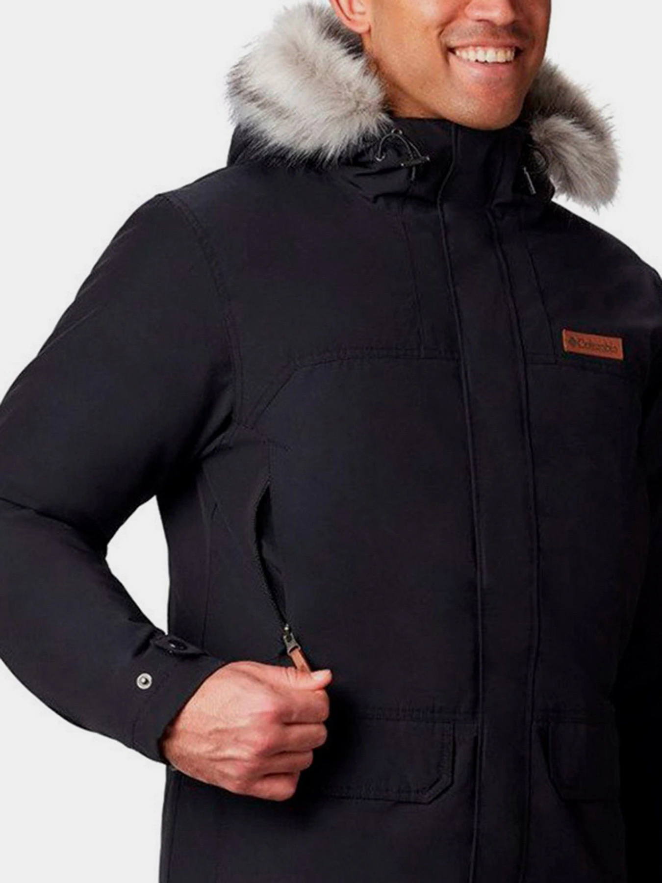 Куртки и дубленки Columbia Marquam Peak модель 1865482-010 Куртки и дубленки Columbia Marquam Peak модель 1865482-010 Фото