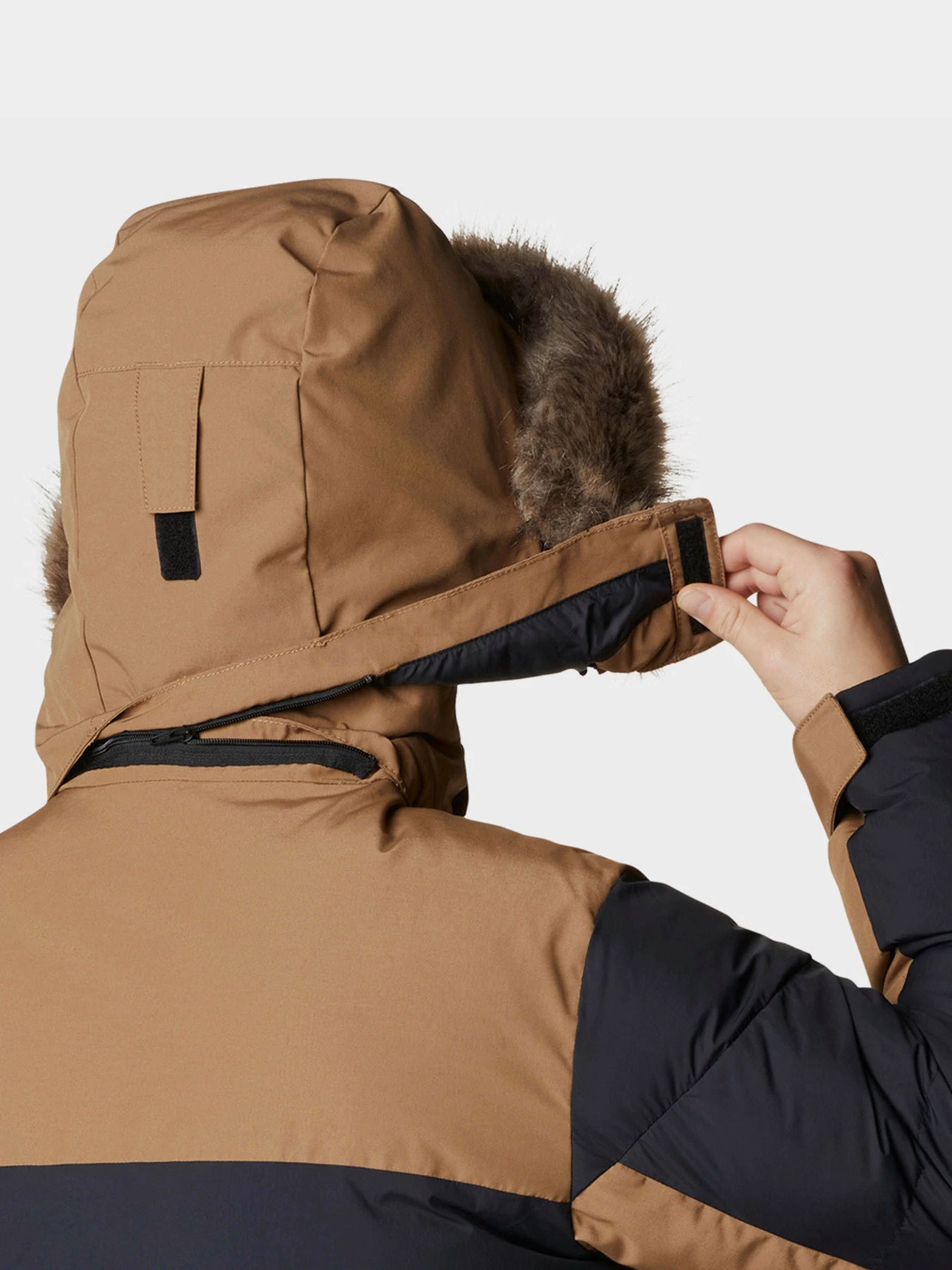 Куртки и дубленки Columbia Marquam Peak Fusion™ модель 1957491-257 Куртки и дубленки Columbia Marquam Peak Fusion™ модель 1957491-257 Фото