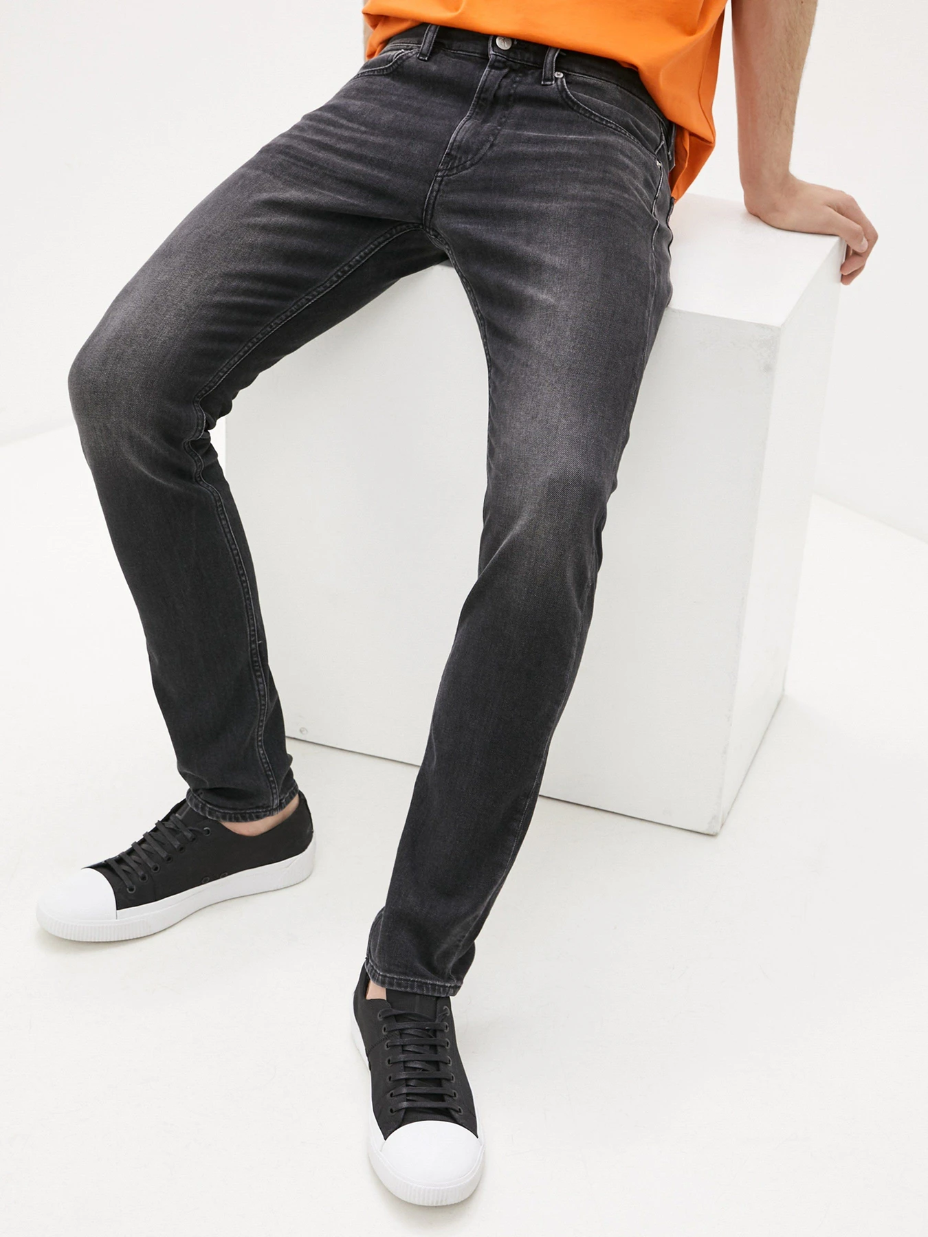 Джинси Calvin Klein Jeans модель J30J317329_1BY Джинси Calvin Klein Jeans модель J30J317329_1BY Фото