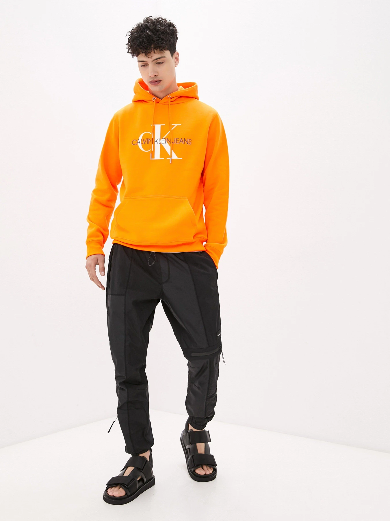 Брюки Calvin Klein Jeans модель J30J317375_BEH Брюки Calvin Klein Jeans модель J30J317375_BEH Фото