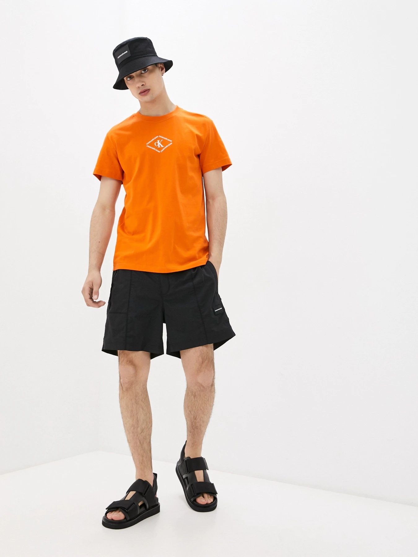 Шорты Calvin Klein Jeans модель J30J317383_BEH Шорты Calvin Klein Jeans модель J30J317383_BEH Фото