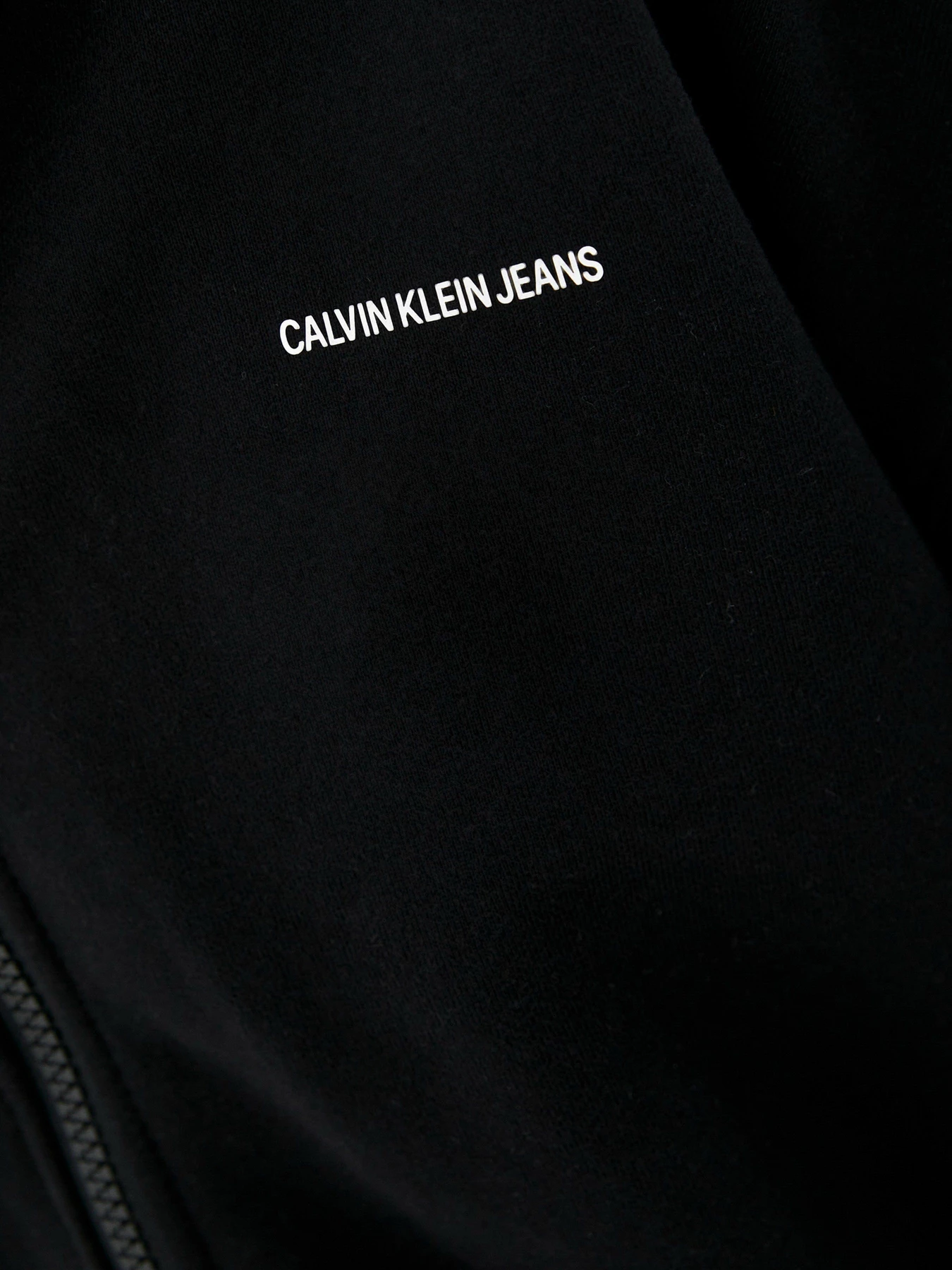 Свитры и кардиганы Calvin Klein Jeans модель J20J215577_BEH Свитры и кардиганы Calvin Klein Jeans модель J20J215577_BEH Фото