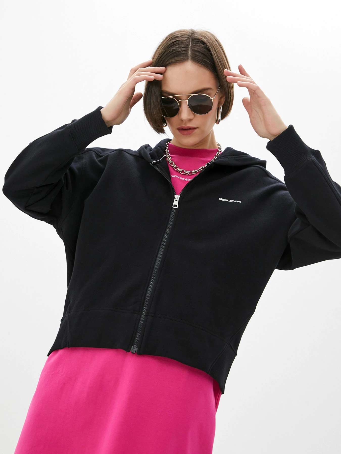 Свитры и кардиганы Calvin Klein Jeans модель J20J215577_BEH Свитры и кардиганы Calvin Klein Jeans модель J20J215577_BEH Фото