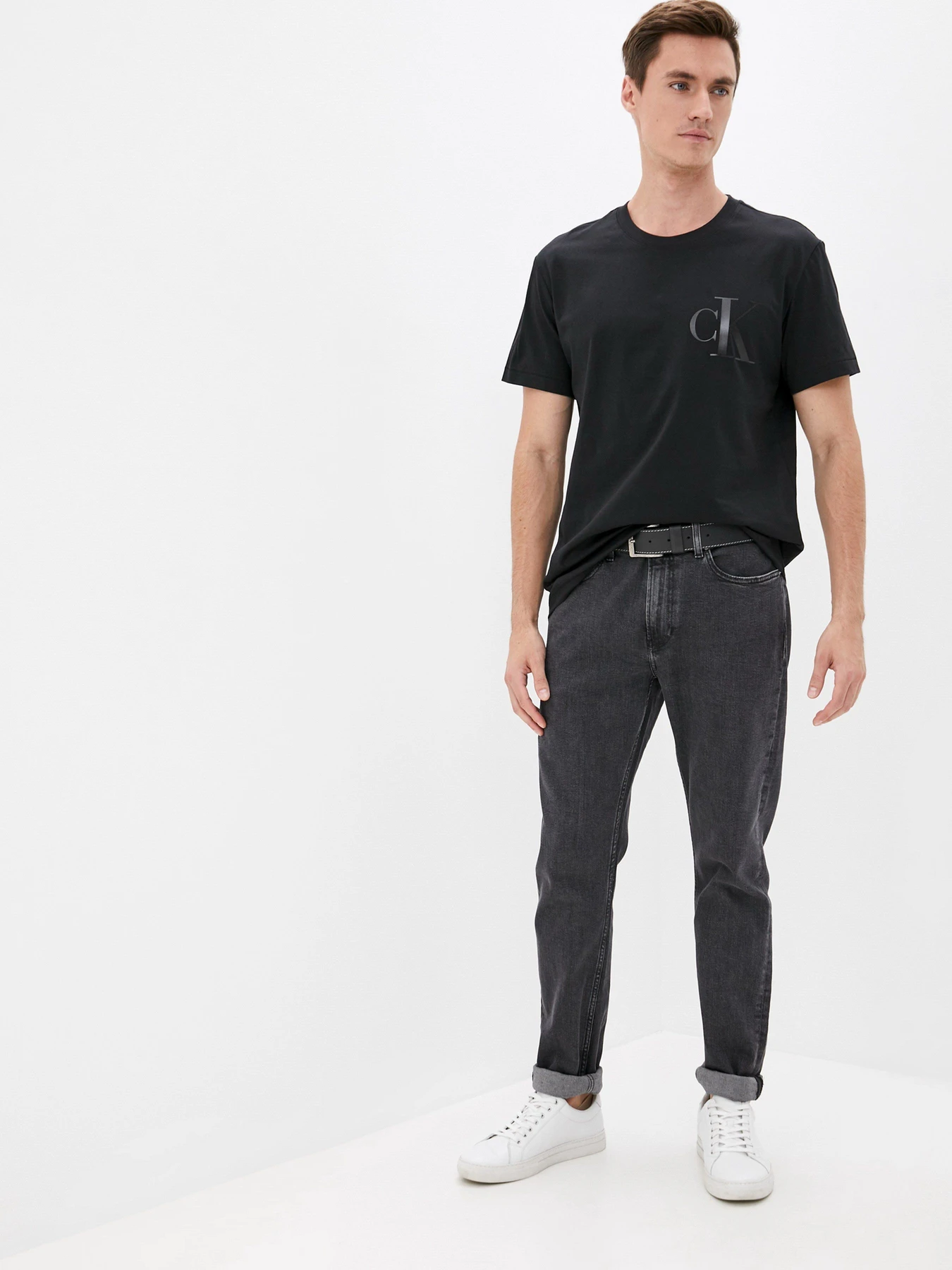 Футболки и поло Calvin Klein Jeans модель J30J318205_BEH Футболки и поло Calvin Klein Jeans модель J30J318205_BEH Фото