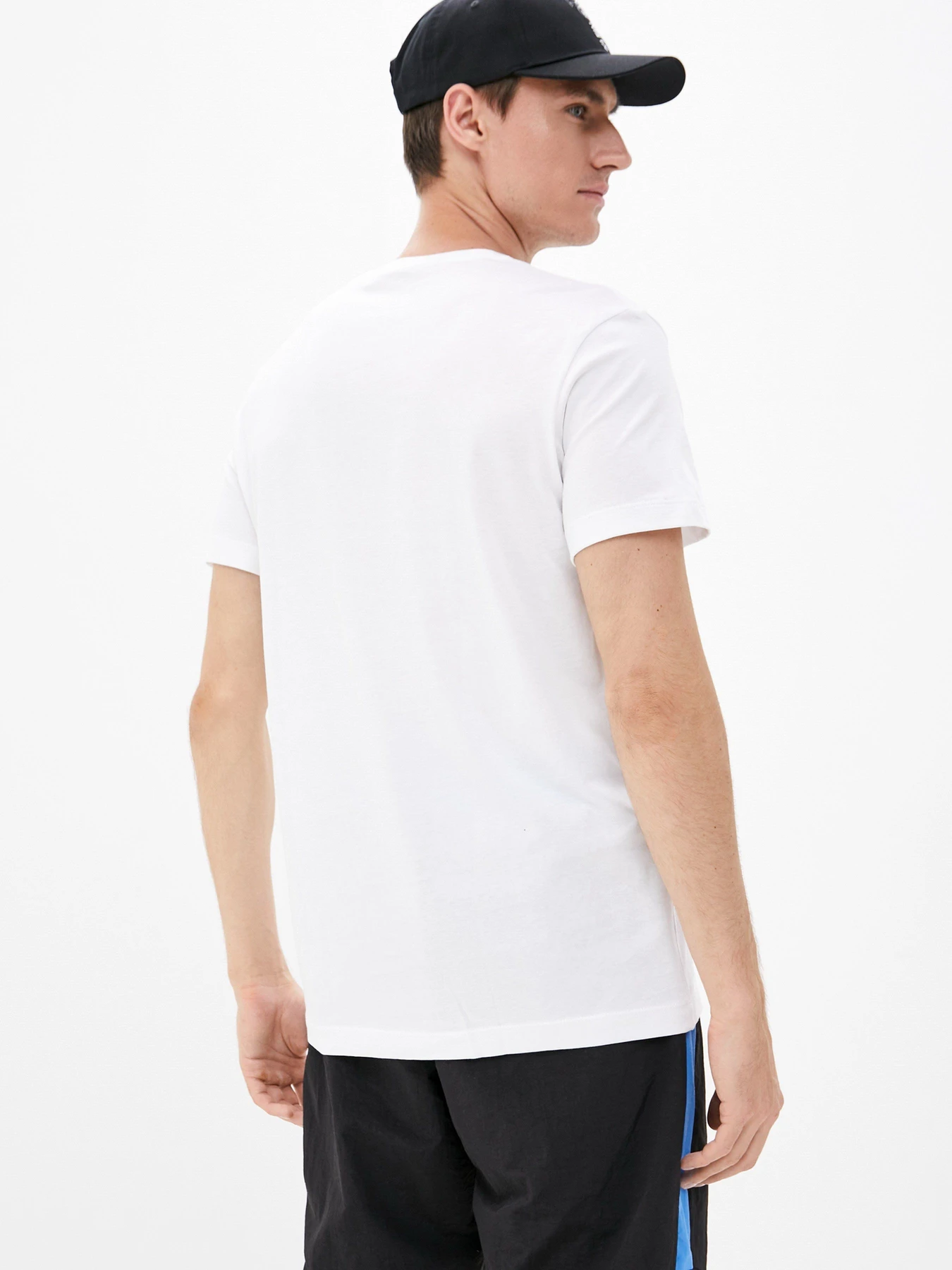 Футболки и поло Calvin Klein Jeans модель J30J318208_YAF Футболки и поло Calvin Klein Jeans модель J30J318208_YAF Фото