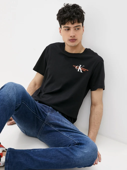Футболки і поло Calvin Klein Jeans модель J30J318309_BEH Фото