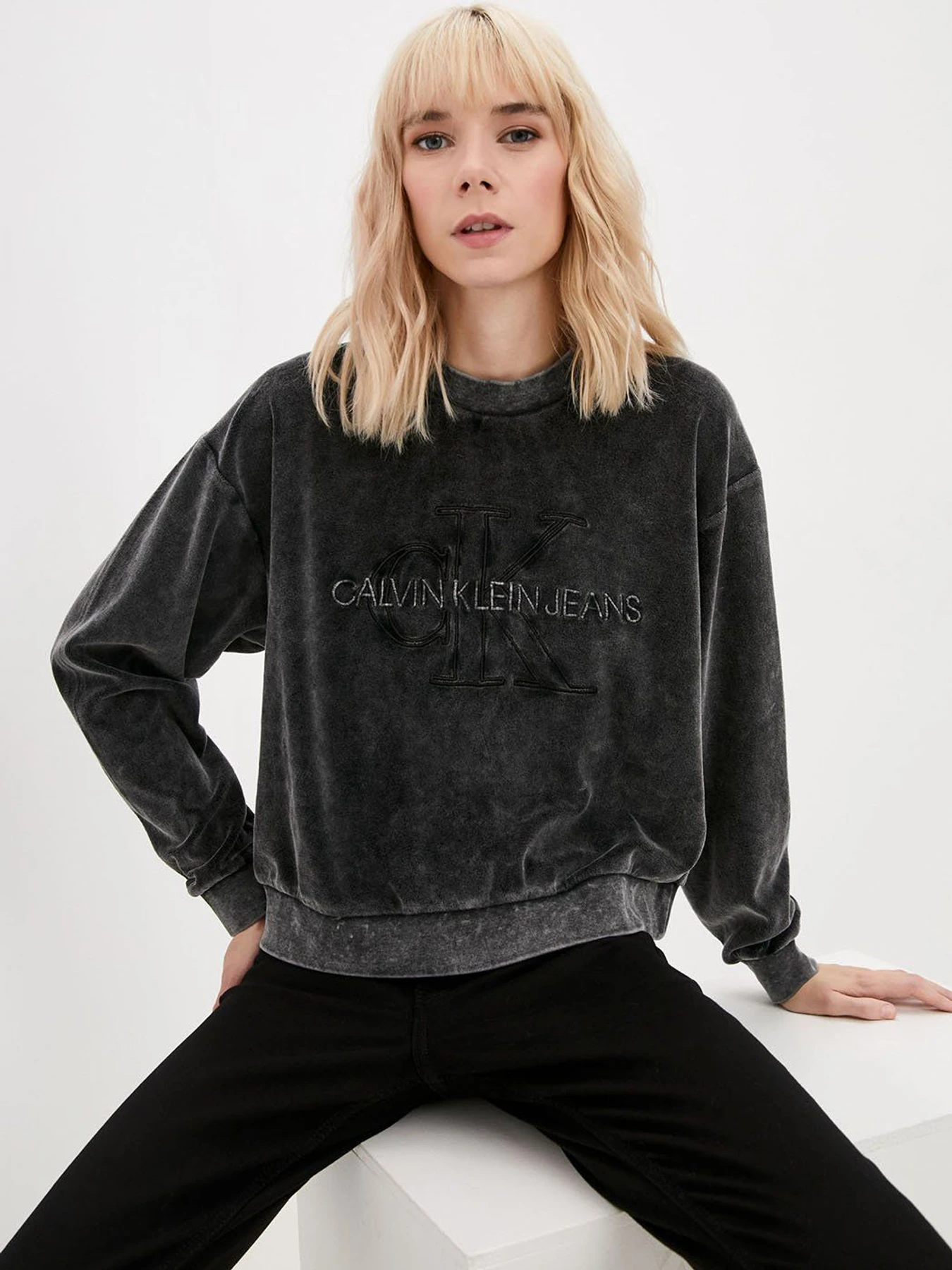 Светри та кардигани Calvin Klein Jeans модель J20J216237_BEH Светри та кардигани Calvin Klein Jeans модель J20J216237_BEH Фото