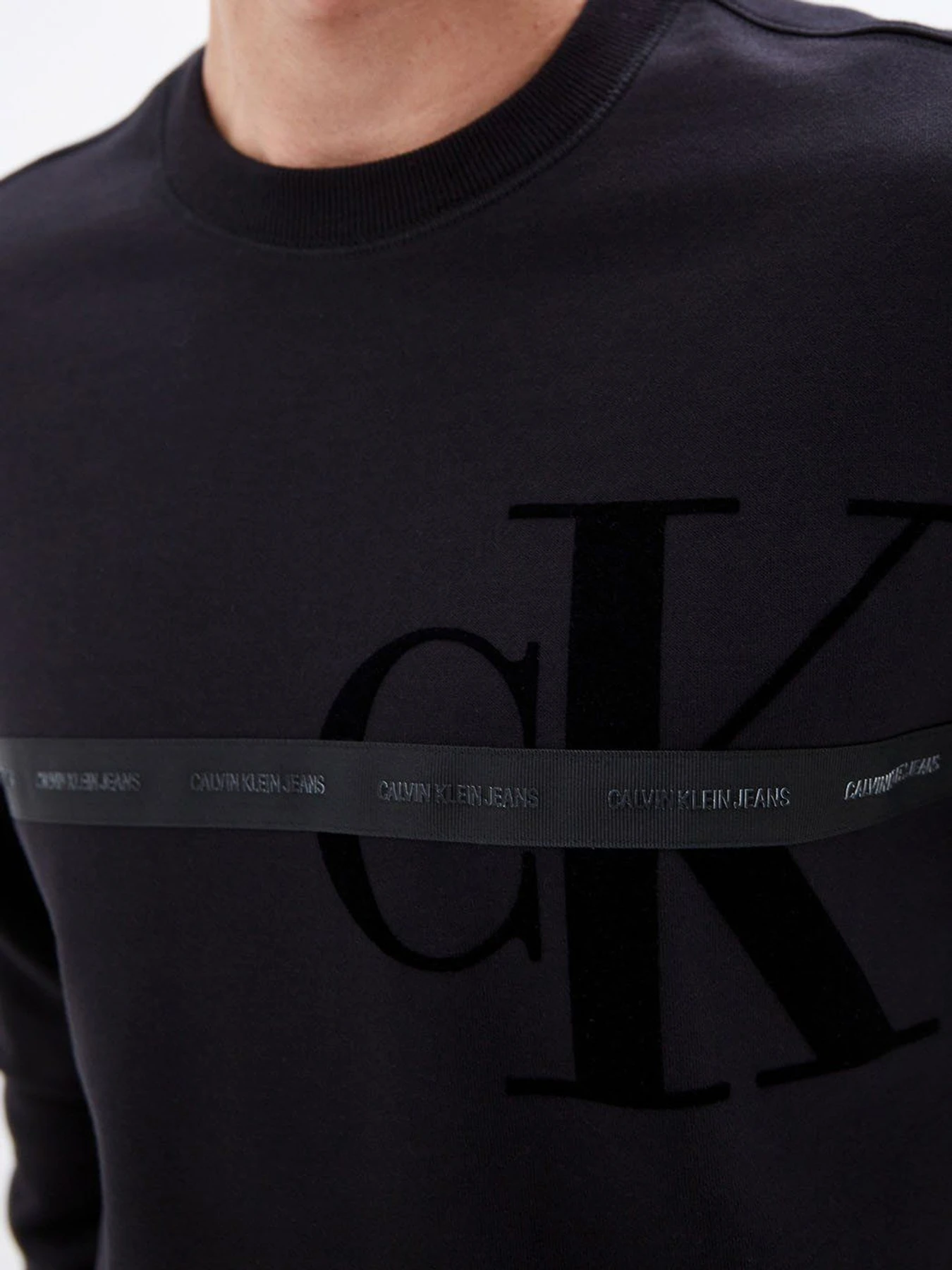 Худі та світшоти Calvin Klein Jeans модель J30J318790_BEH Худі та світшоти Calvin Klein Jeans модель J30J318790_BEH Фото