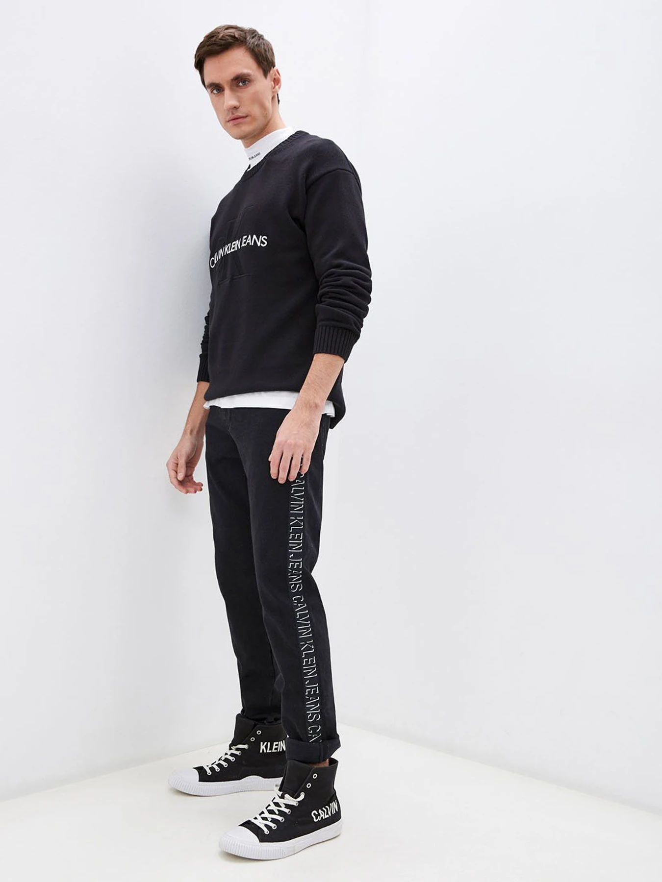 Джинси Calvin Klein Jeans модель J30J318966_1BY Джинси Calvin Klein Jeans модель J30J318966_1BY Фото