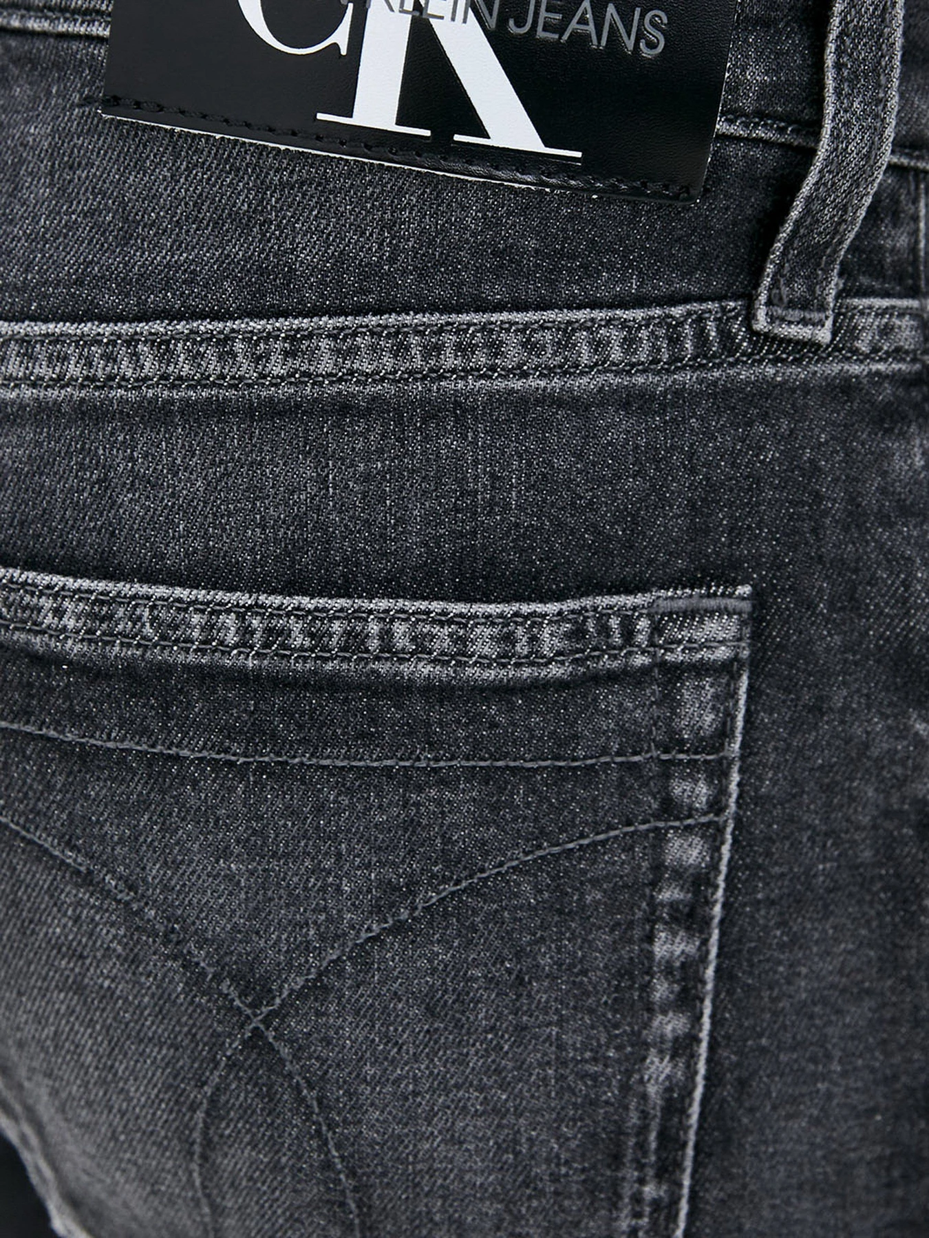 Джинсы Calvin Klein Jeans Slim модель J30J318967_1BZ Фото
