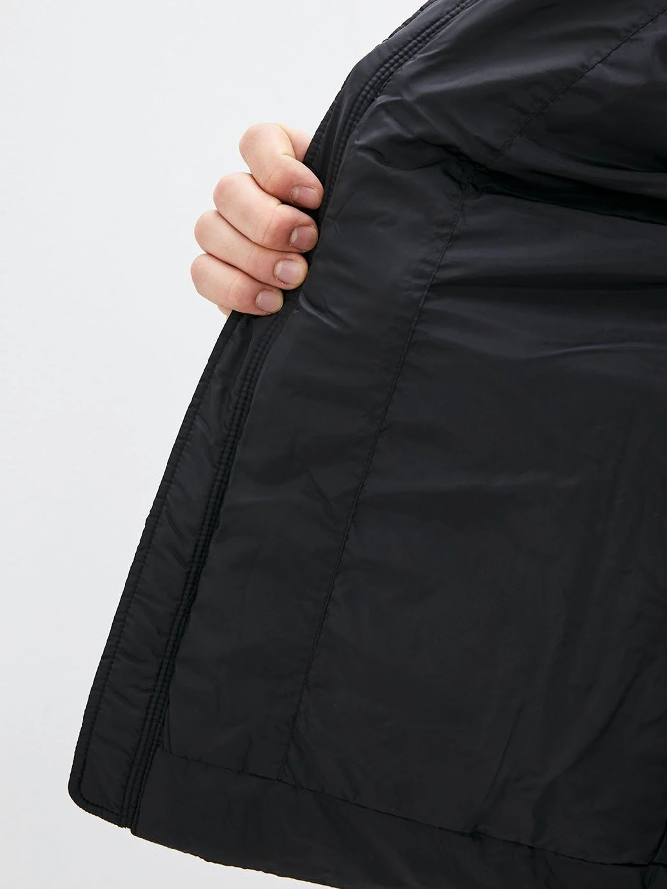 Куртки та дублянки Calvin Klein Jeans модель J30J318218_BEH Куртки та дублянки Calvin Klein Jeans модель J30J318218_BEH Фото