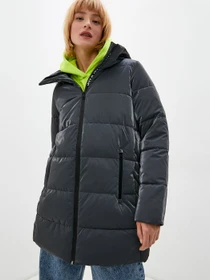 Куртки та дублянки Calvin Klein Jeans модель J20J216878_PCK Фото