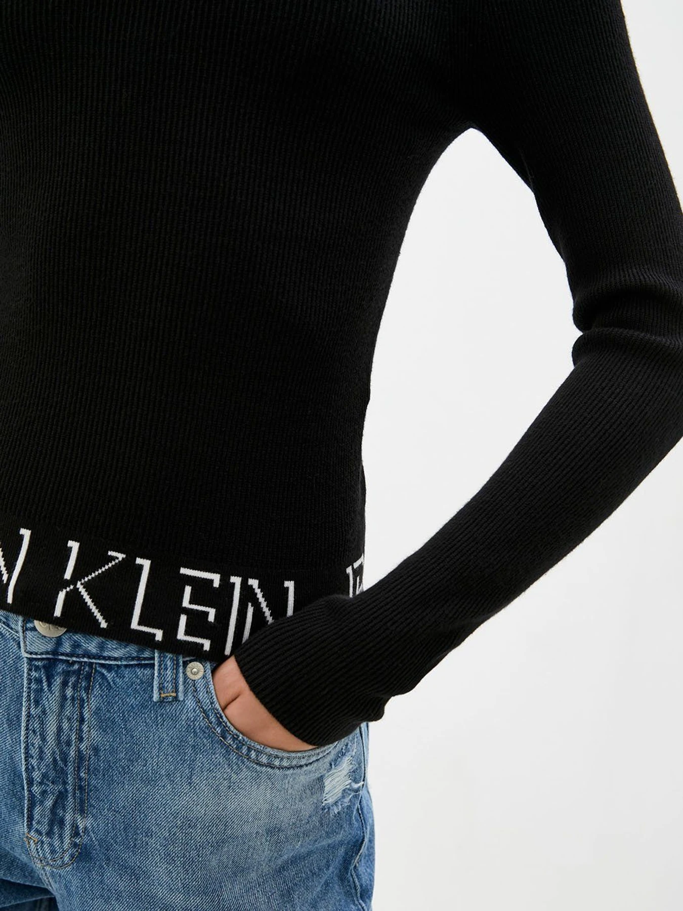 Свитры и кардиганы Calvin Klein Jeans модель J20J216604_BEH Свитры и кардиганы Calvin Klein Jeans модель J20J216604_BEH Фото