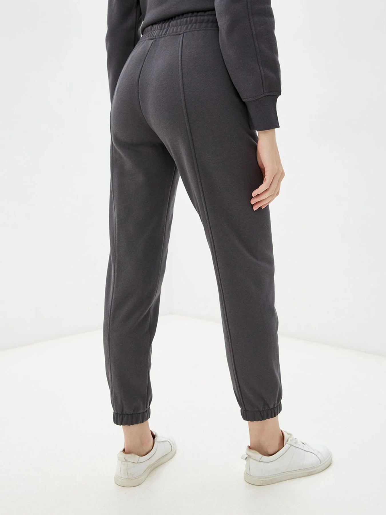 Худі та світшоти Calvin Klein Jeans модель J20J216235_PCK Фото
