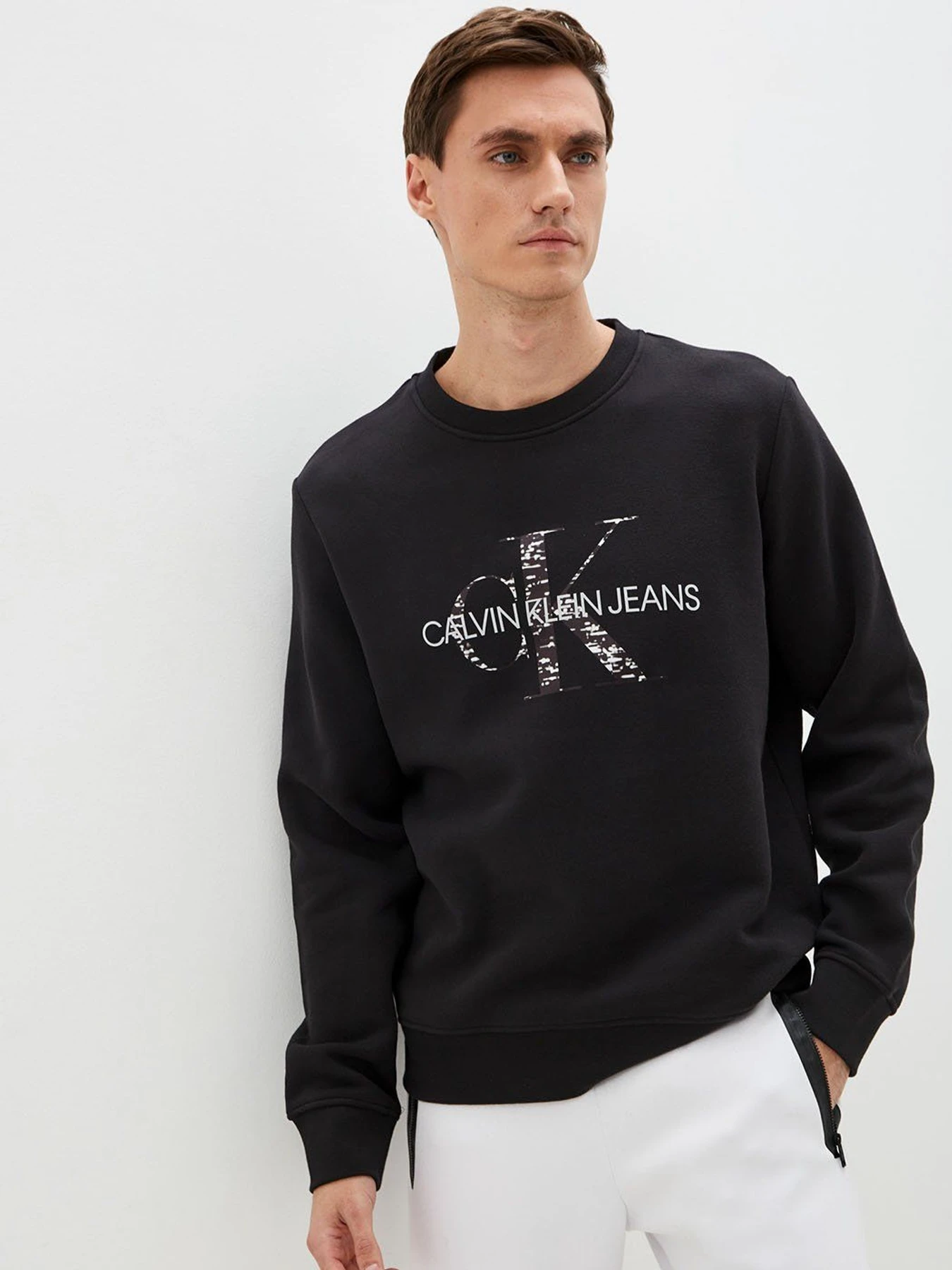 Худі та світшоти Calvin Klein Jeans модель J30J319365_BEH Худі та світшоти Calvin Klein Jeans модель J30J319365_BEH Фото