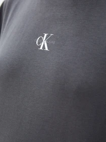 Футболки и поло Calvin Klein Jeans модель J20J216773_PCK Фото
