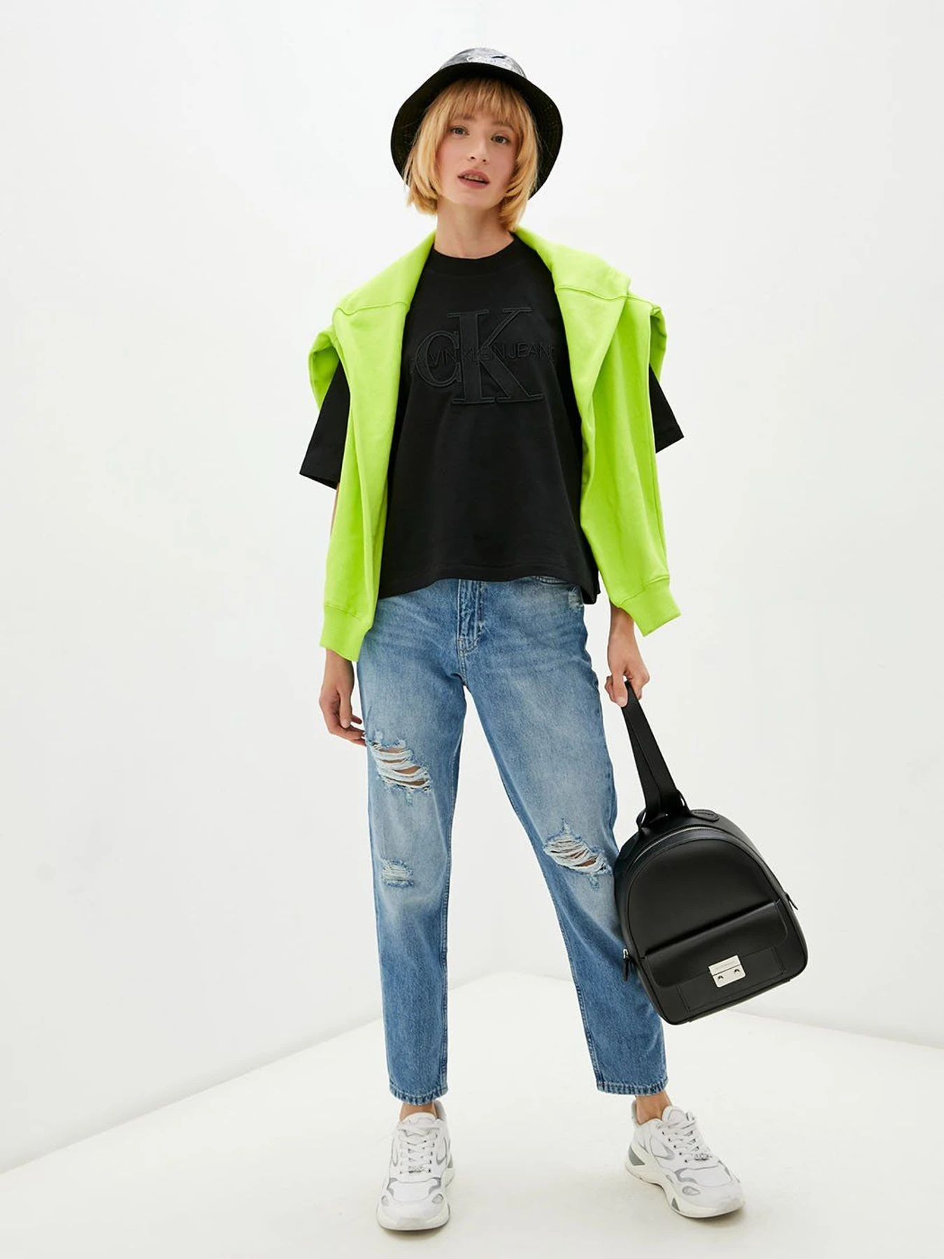 Футболки и поло Calvin Klein Jeans модель J20J217365_BEH Футболки и поло Calvin Klein Jeans модель J20J217365_BEH Фото
