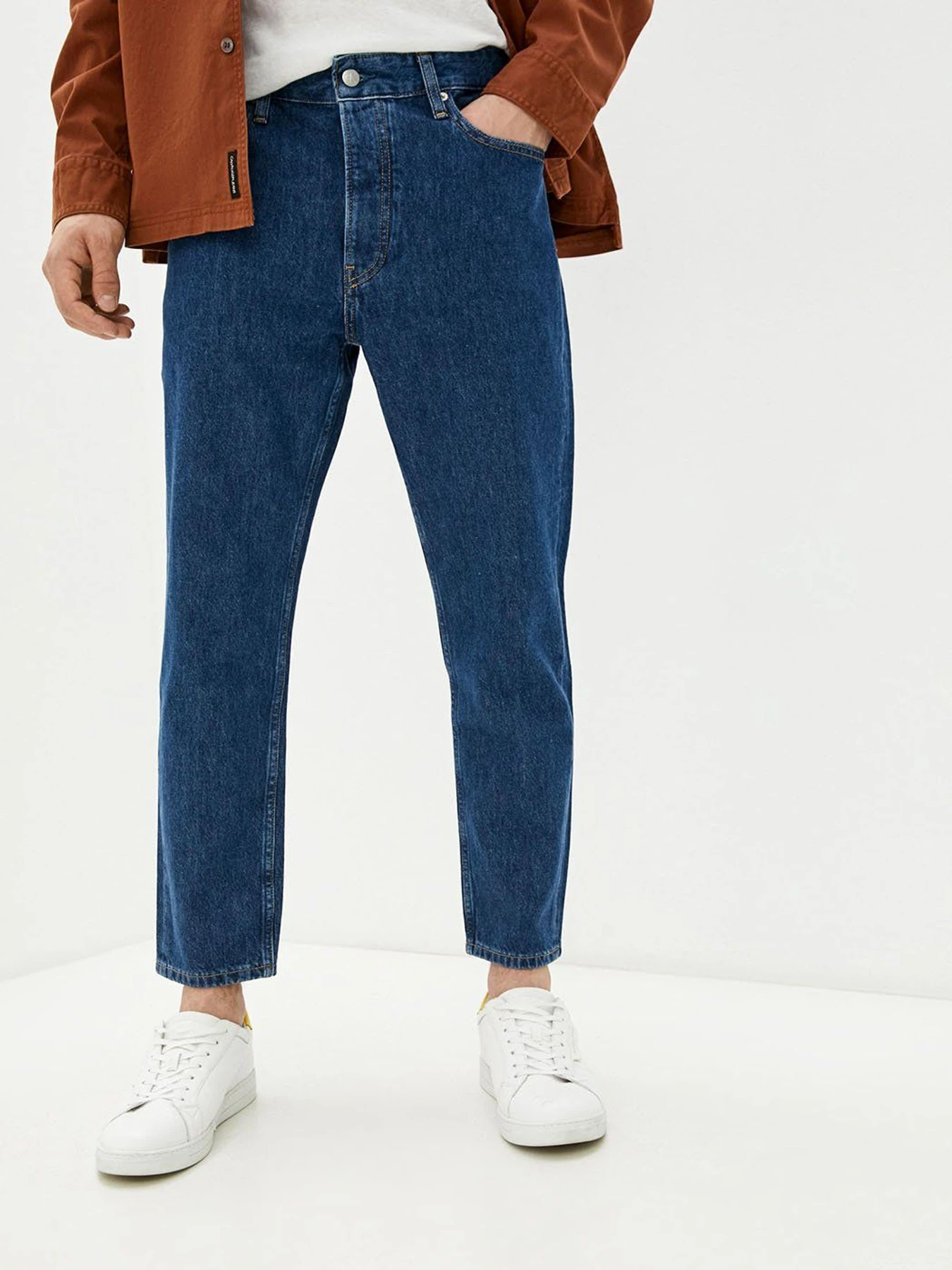 Джинси Calvin Klein Jeans Dad Jean модель J30J319113_1A4 Джинси Calvin Klein Jeans Dad Jean модель J30J319113_1A4 Фото