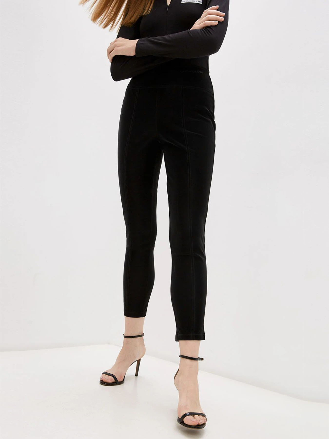 Брюки Calvin Klein Jeans модель J20J216675_BEH Фото