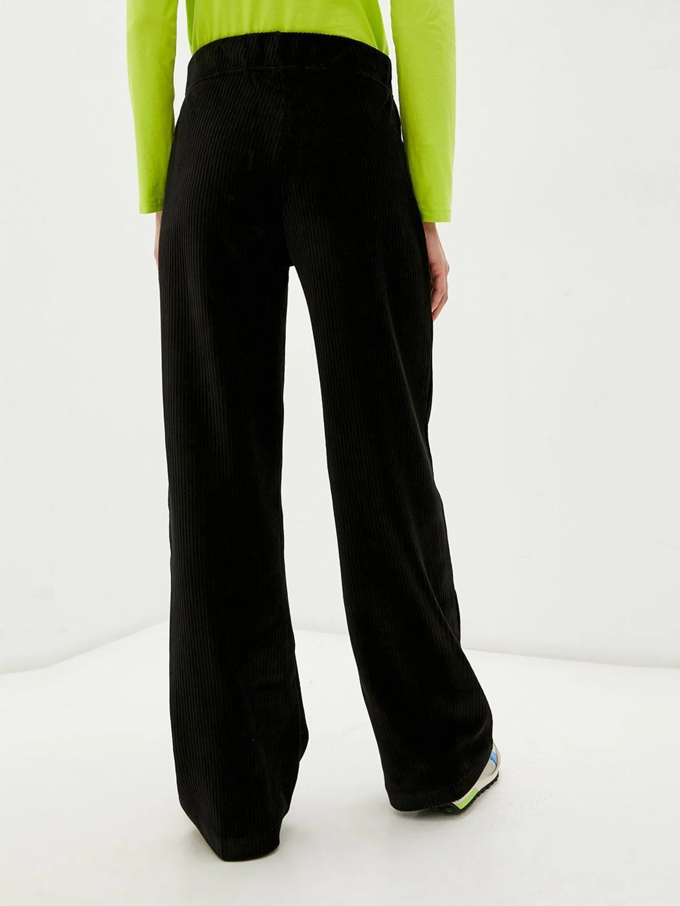 Брюки Calvin Klein Jeans модель J20J217307_BEH Брюки Calvin Klein Jeans модель J20J217307_BEH Фото