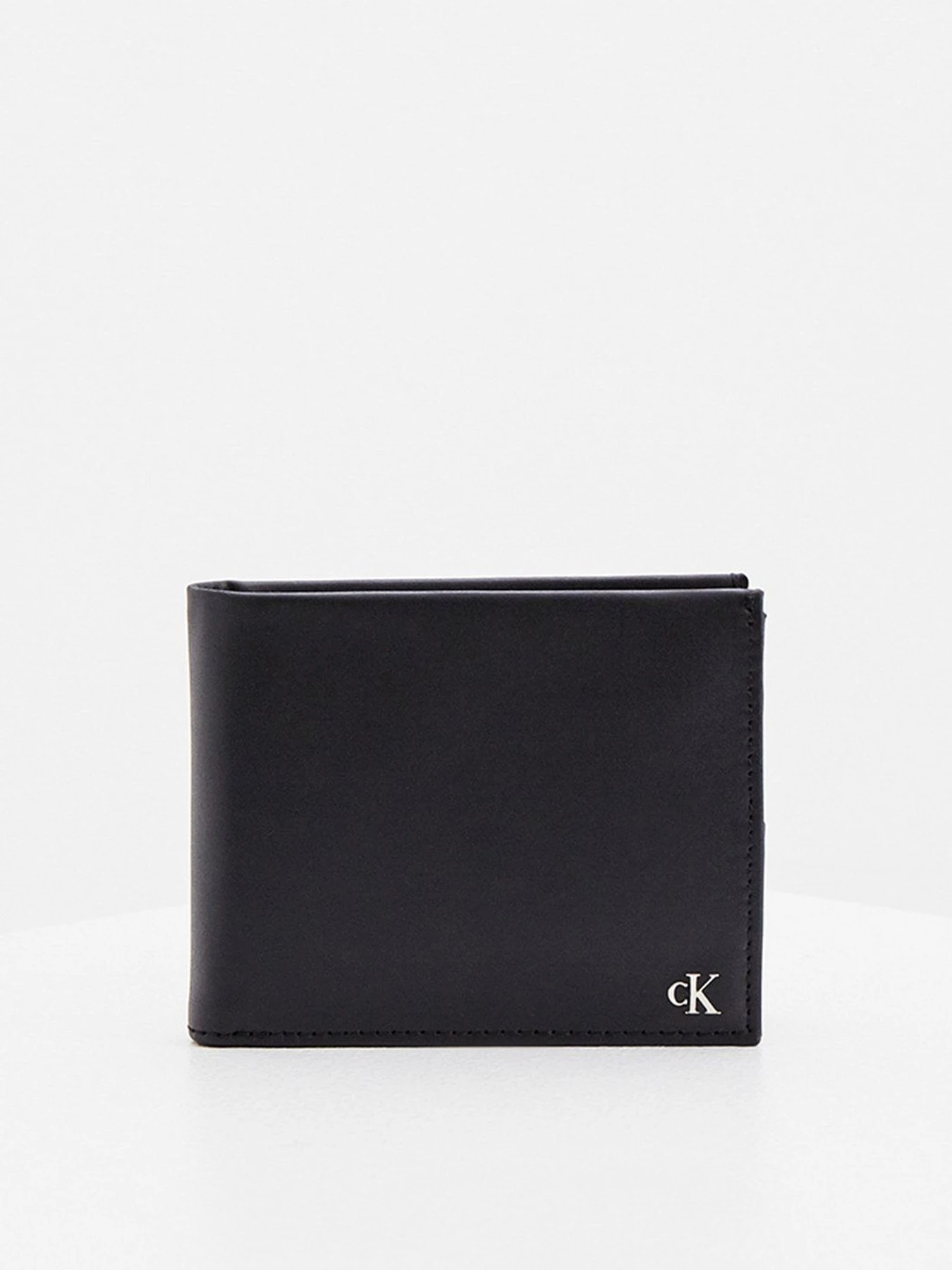 Кошельки Calvin Klein Jeans модель K50K507220_BDS Кошельки Calvin Klein Jeans модель K50K507220_BDS Фото
