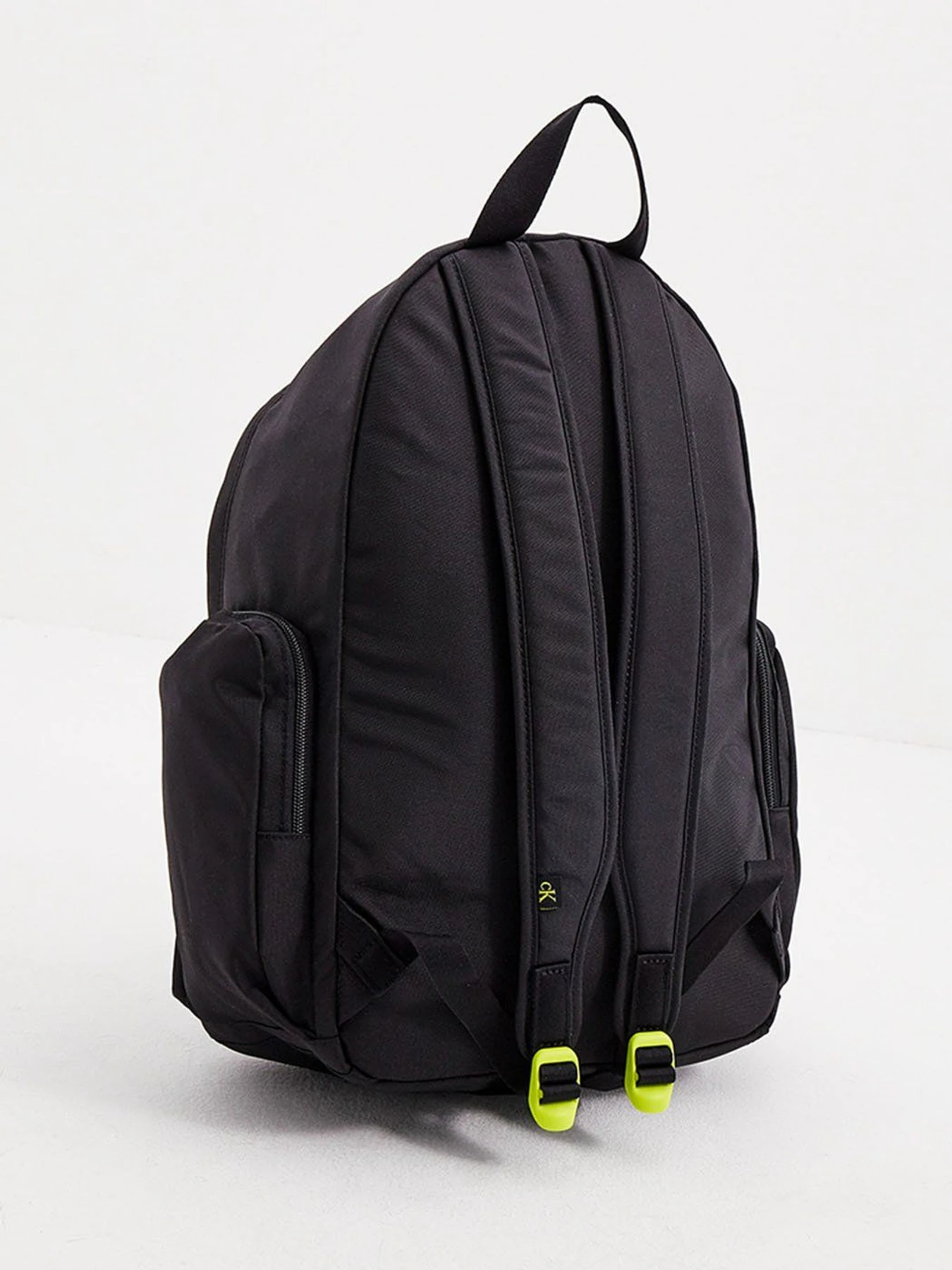 Рюкзаки Calvin Klein Jeans Sport Essential Skate BP43 Pop модель K50K507581_BDS Рюкзаки Calvin Klein Jeans Sport Essential Skate BP43 Pop модель K50K507581_BDS Фото
