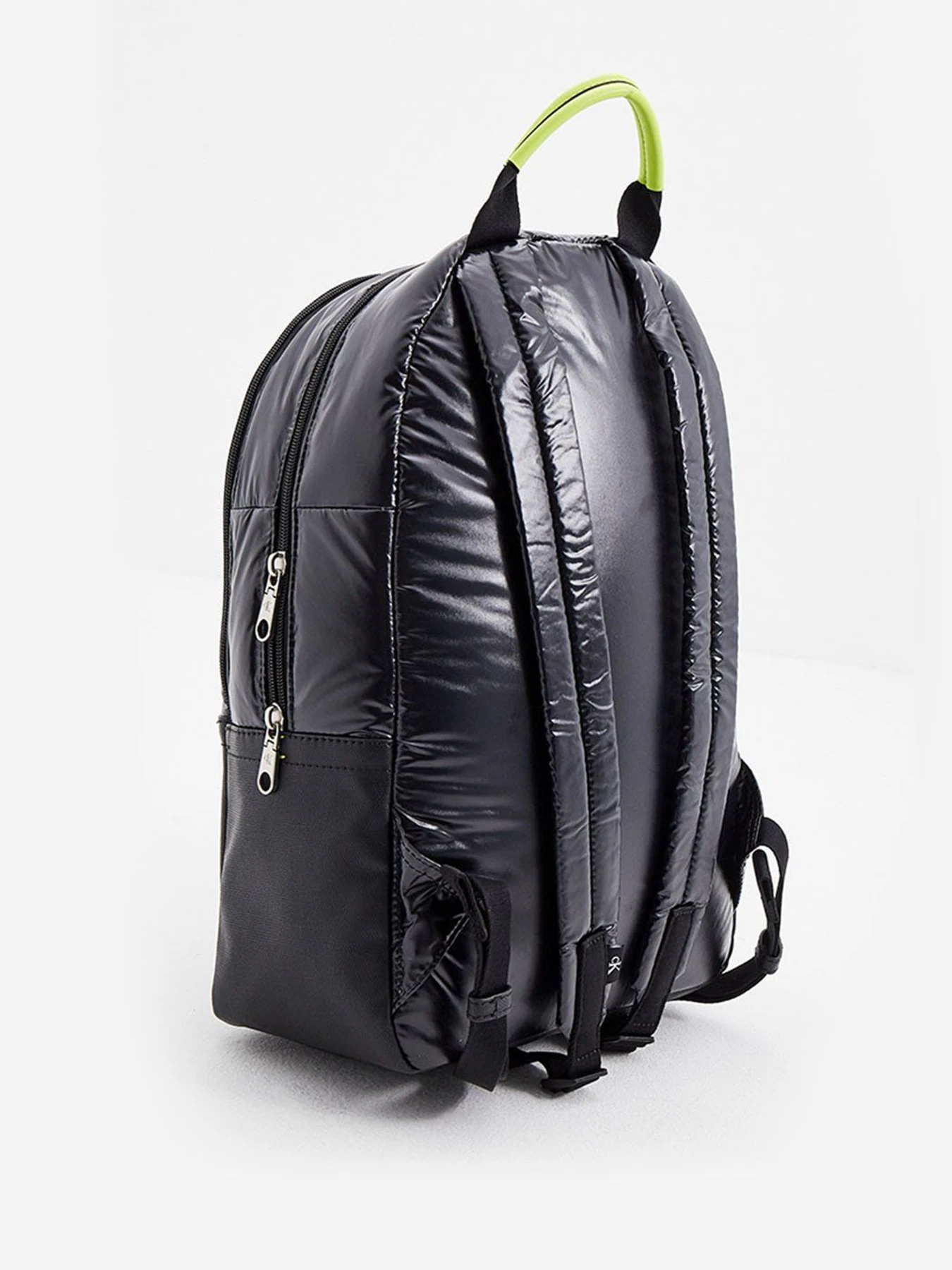 Рюкзаки Calvin Klein Jeans Sport Essential Campus Bp40 Puf модель K60K608696_BDS Рюкзаки Calvin Klein Jeans Sport Essential Campus Bp40 Puf модель K60K608696_BDS Фото