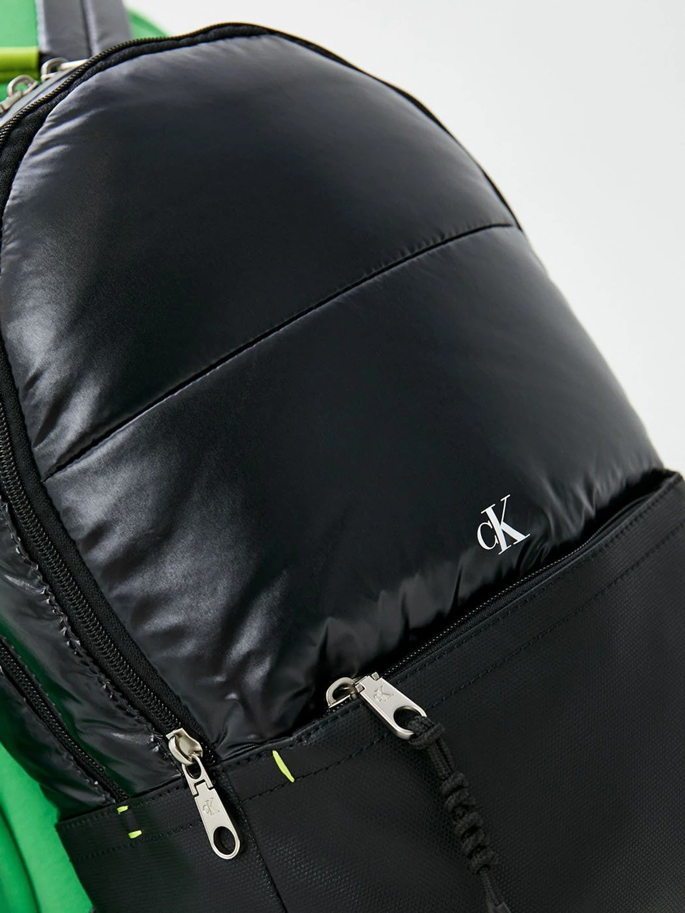 Рюкзаки Calvin Klein Jeans Sport Essential Campus Bp40 Puf модель K60K608696_BDS Рюкзаки Calvin Klein Jeans Sport Essential Campus Bp40 Puf модель K60K608696_BDS Фото