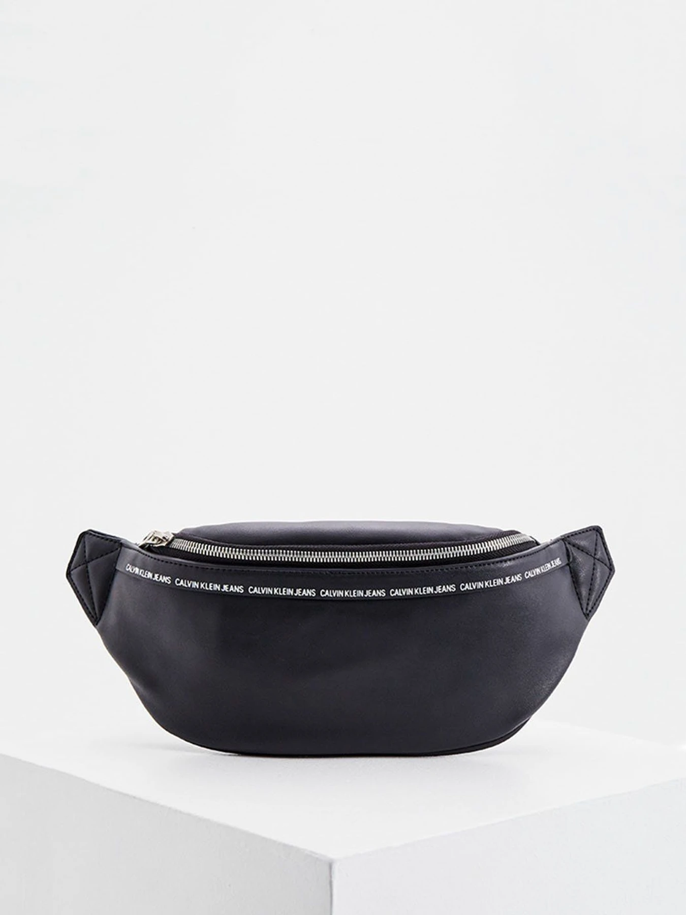 Сумки Calvin Klein Jeans модель K50K507210_BDS Сумки Calvin Klein Jeans модель K50K507210_BDS Фото