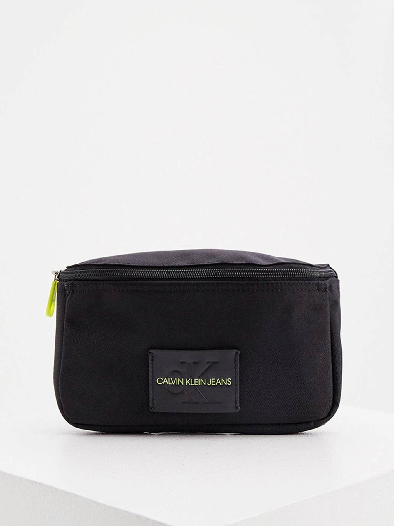 Сумки Calvin Klein Jeans модель K50K507584_BDS Сумки Calvin Klein Jeans модель K50K507584_BDS Фото