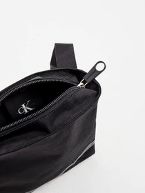 Сумки Calvin Klein Jeans модель K50K507588_BDS Фото